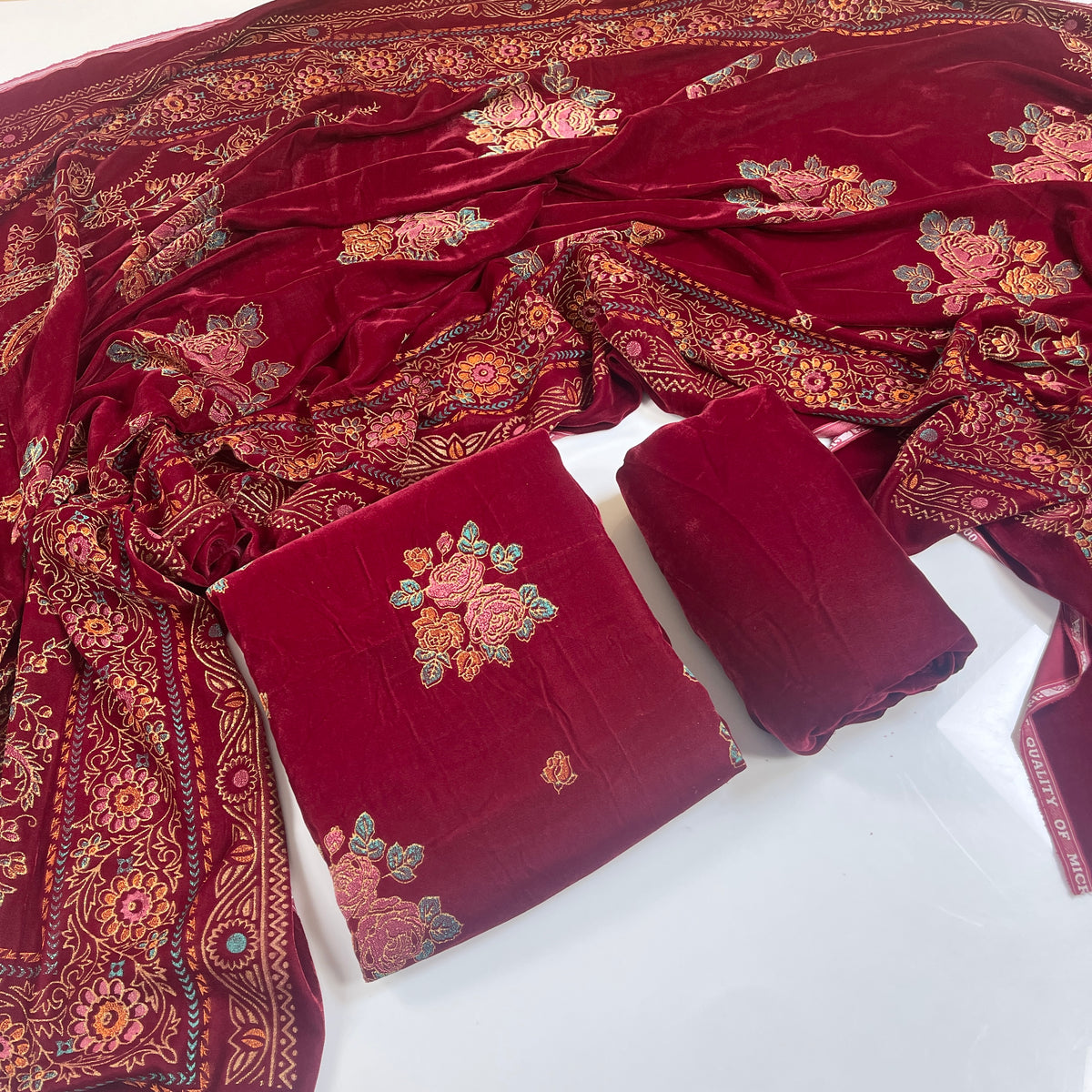Tawakkal Premium Velvet 3PC