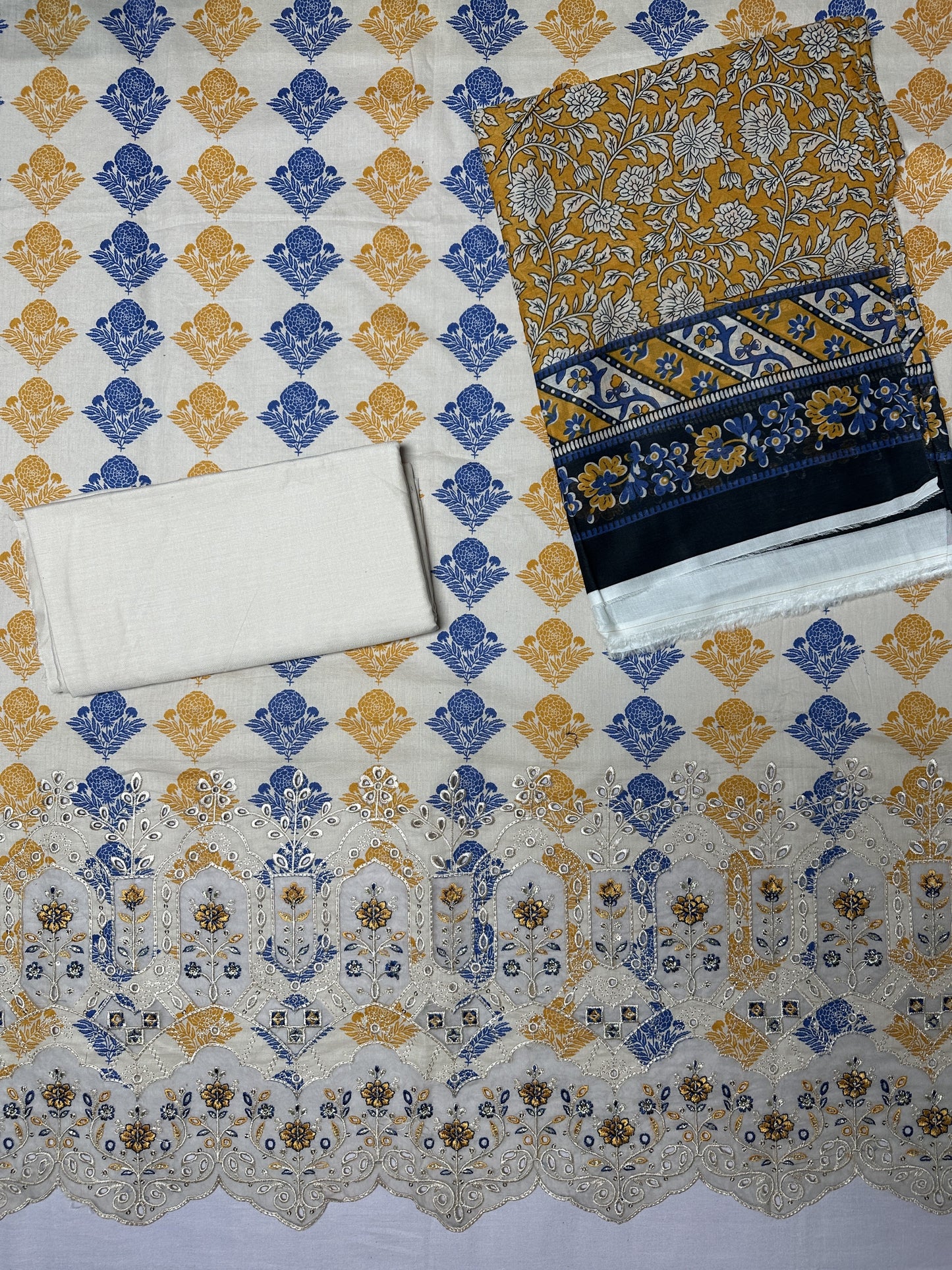 Jaffrani Premium Printed & Emb Laserkari Lawn 3PC