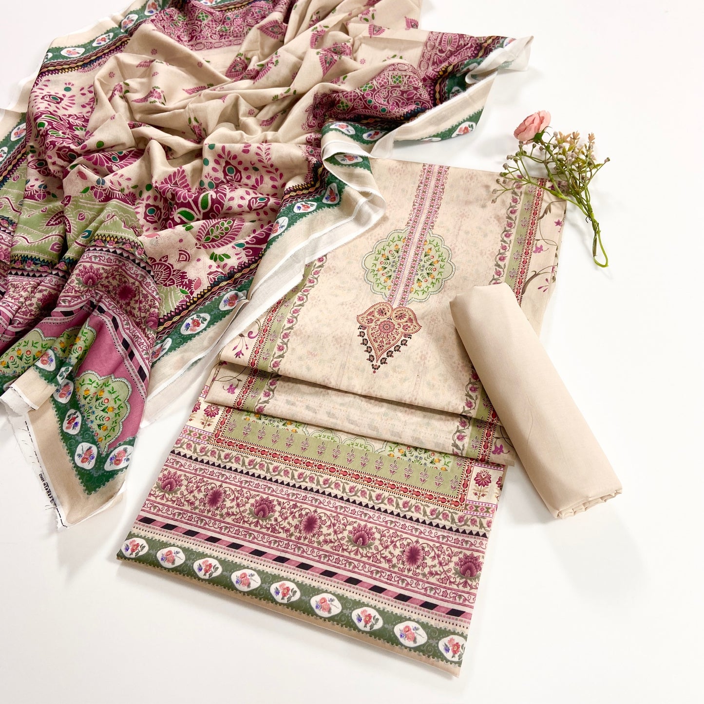 Mashaim Digital Printed Lawn 3PC