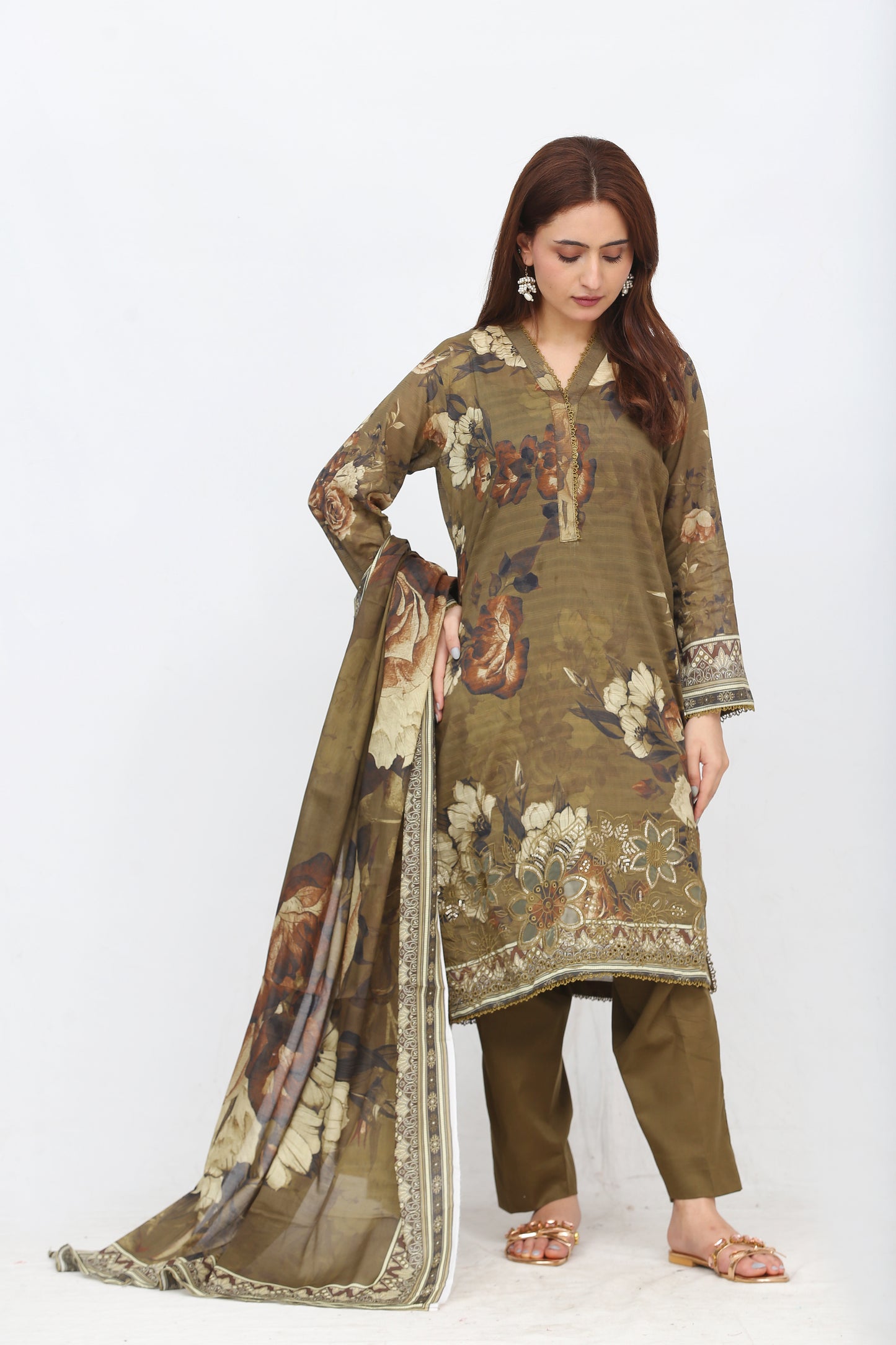 Phoolkari By Anaya Noor Printed Bana Dora Lawn 3PC