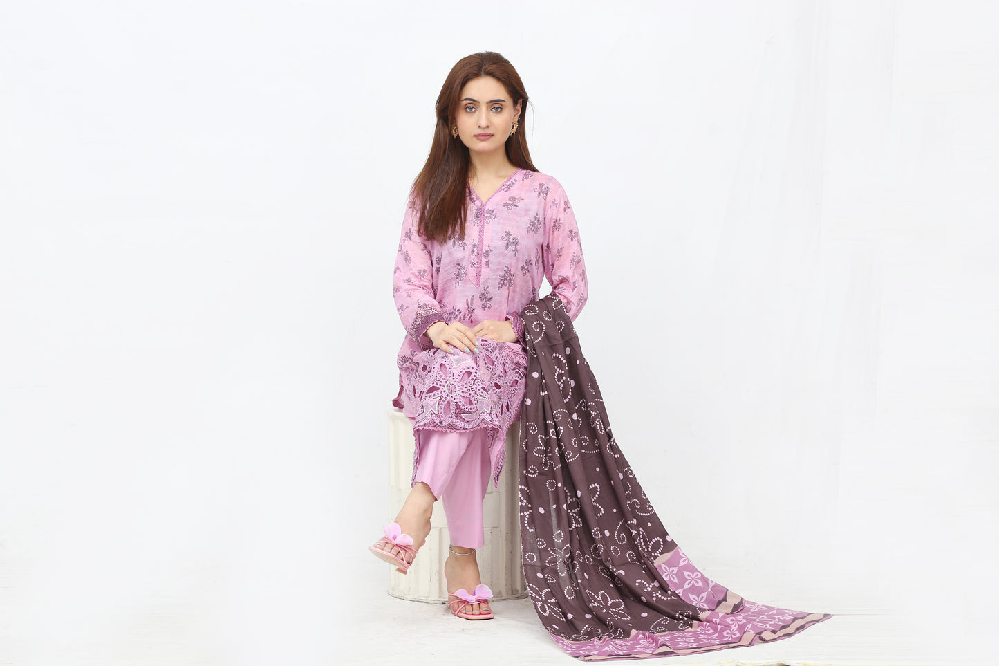 Phoolkari By Anaya Noor Printed Bana Dora Lawn 3PC