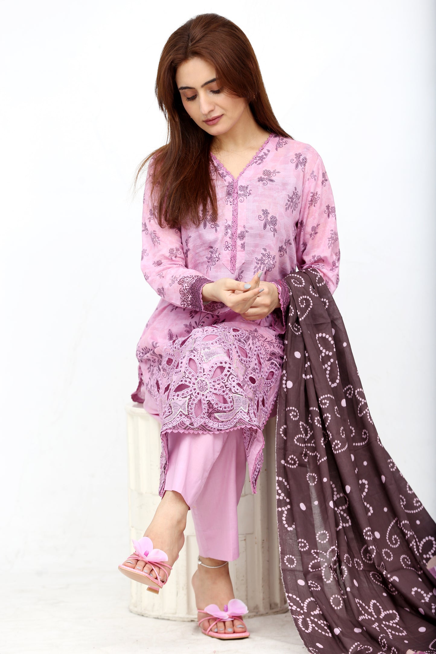 Phoolkari By Anaya Noor Printed Bana Dora Lawn 3PC