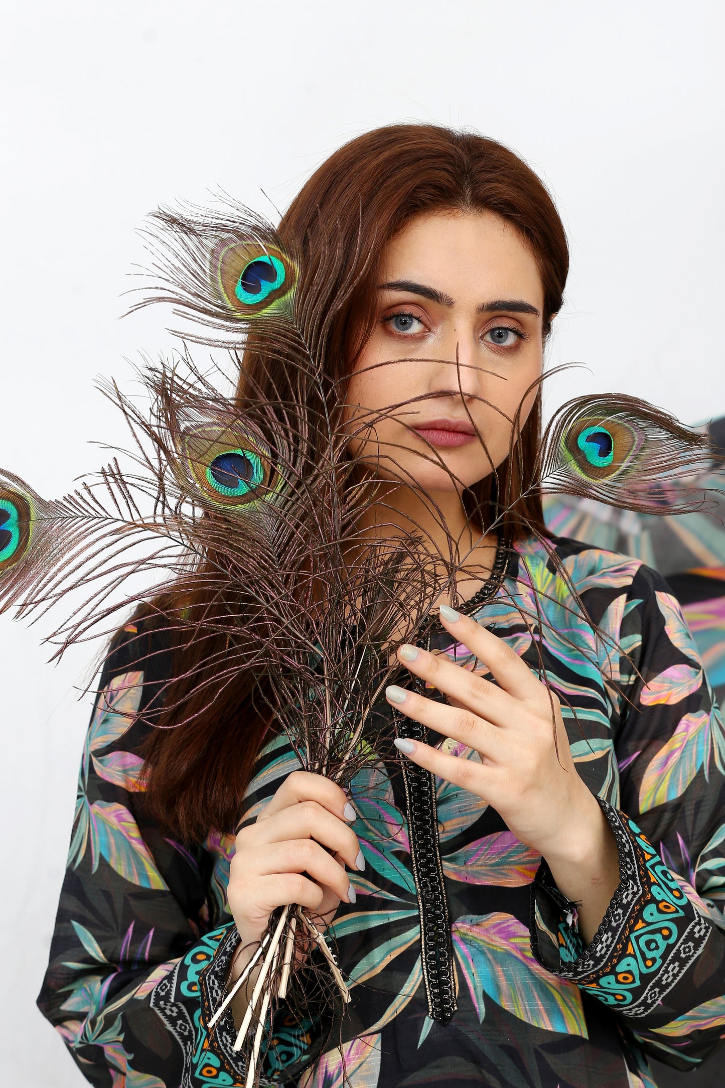 Phoolkari By Anaya Noor Printed Bana Dora Lawn 3PC