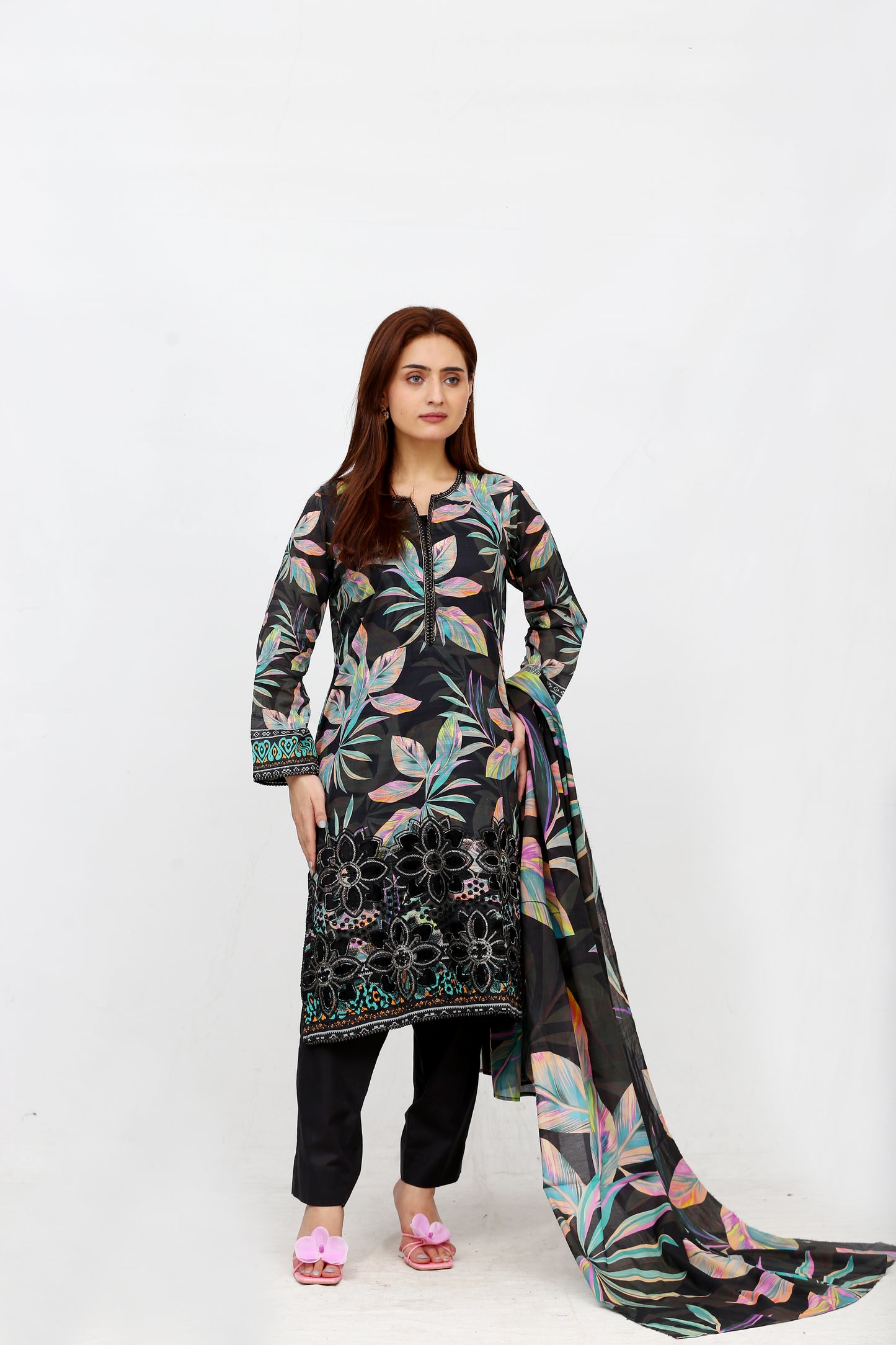 Phoolkari By Anaya Noor Printed Bana Dora Lawn 3PC