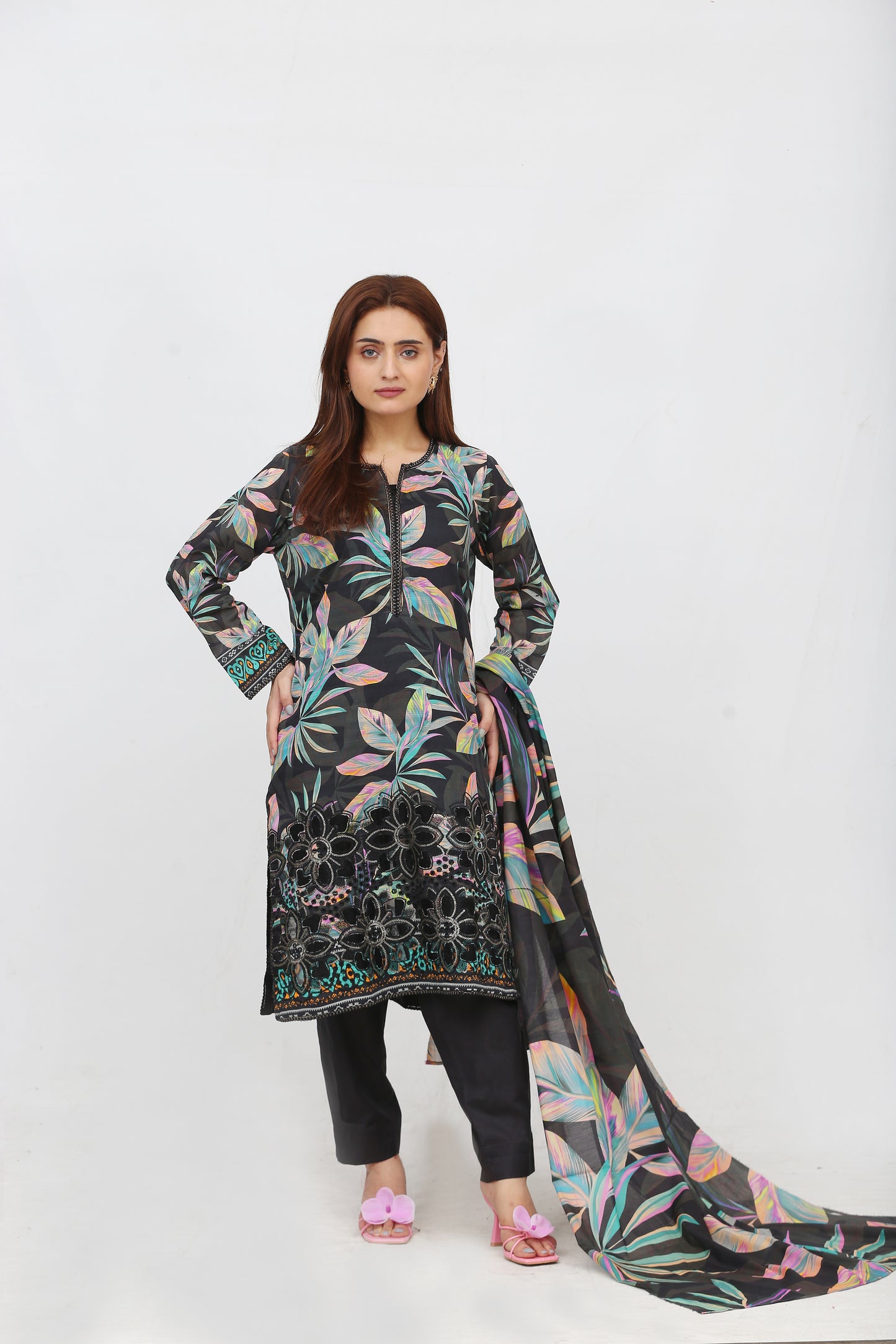 Phoolkari By Anaya Noor Printed Bana Dora Lawn 3PC