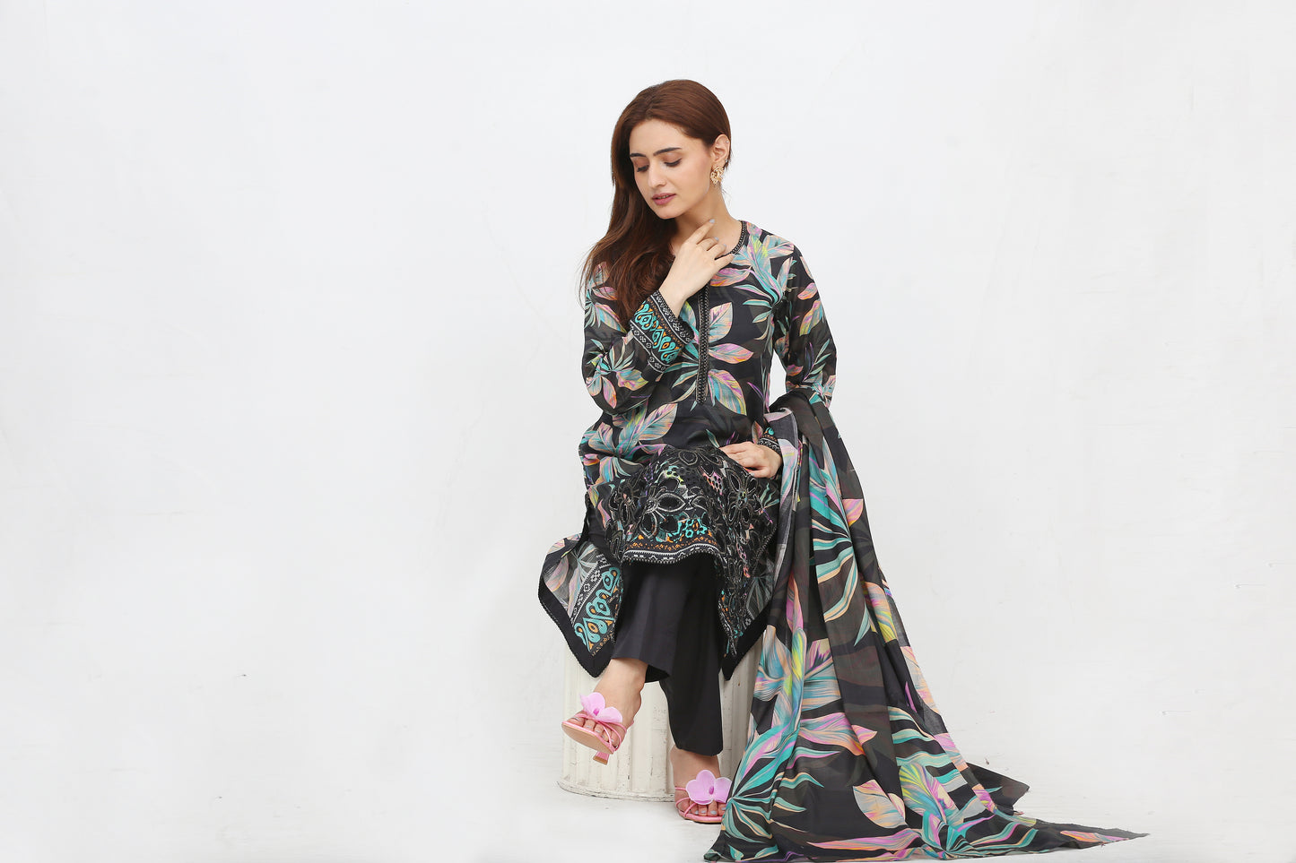 Phoolkari By Anaya Noor Printed Bana Dora Lawn 3PC