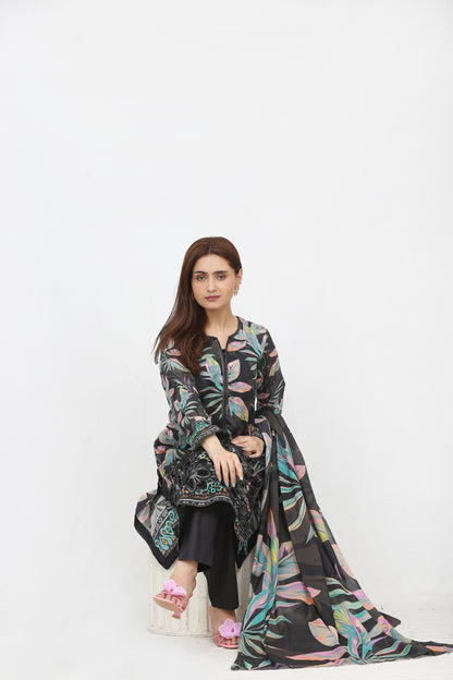 Phoolkari By Anaya Noor Printed Bana Dora Lawn 3PC