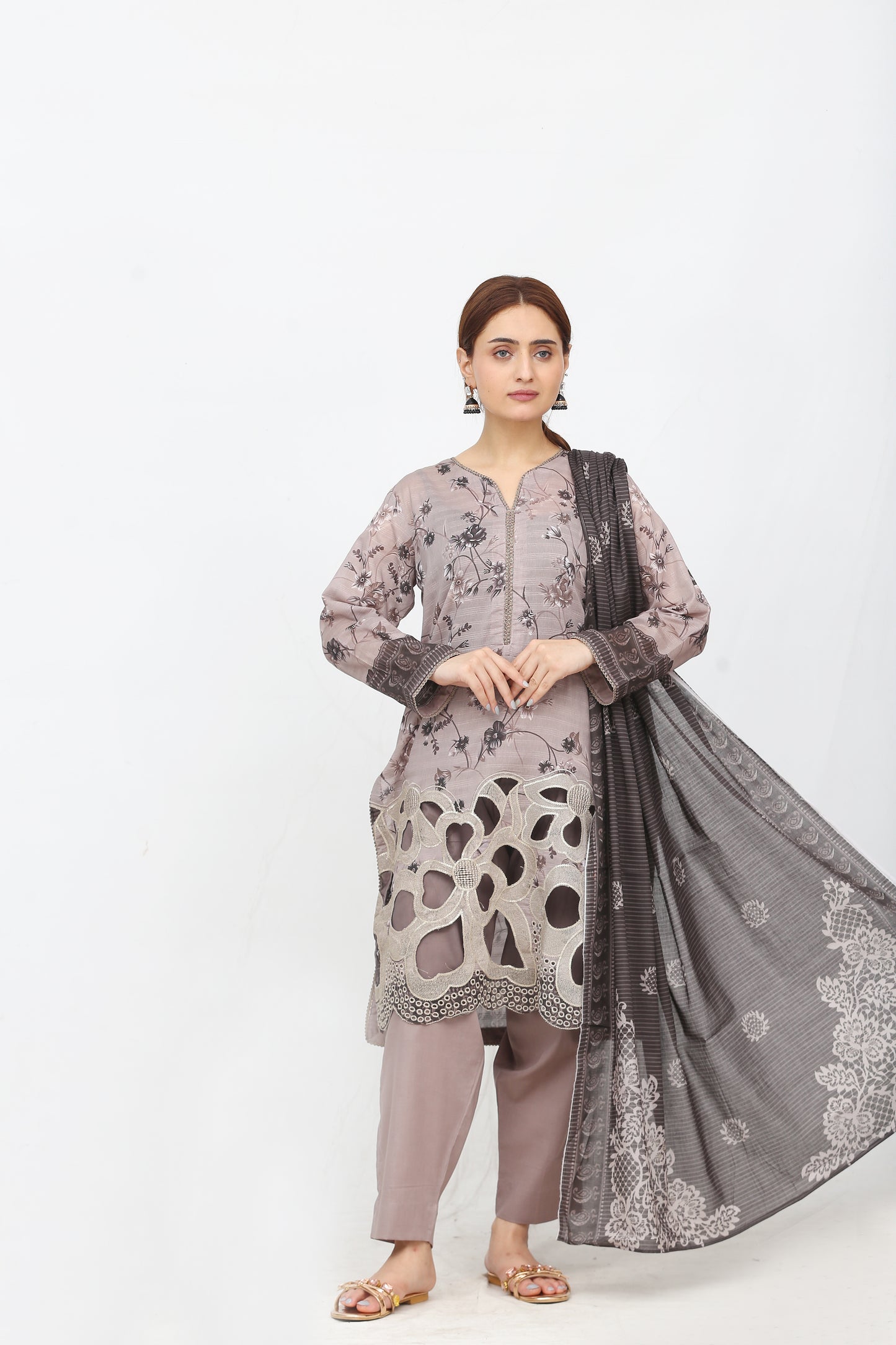 Phoolkari By Anaya Noor Printed Bana Dora Lawn 3PC