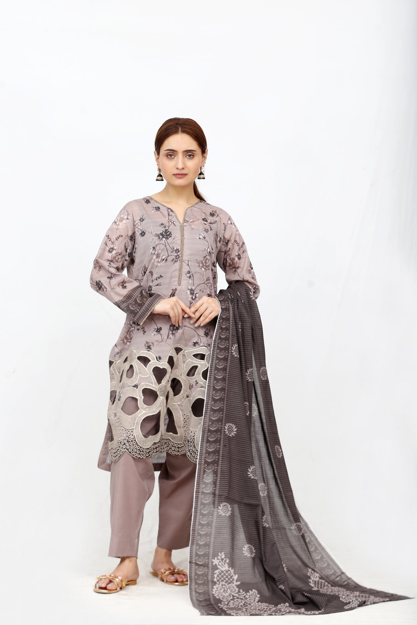 Phoolkari By Anaya Noor Printed Bana Dora Lawn 3PC