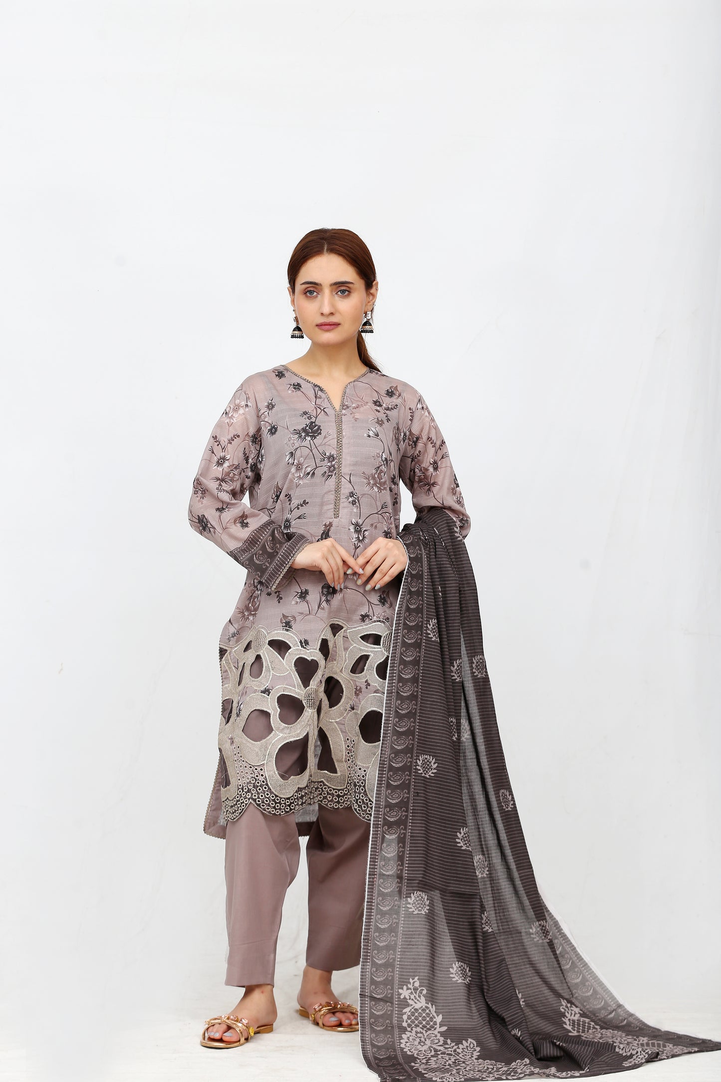Phoolkari By Anaya Noor Printed Bana Dora Lawn 3PC
