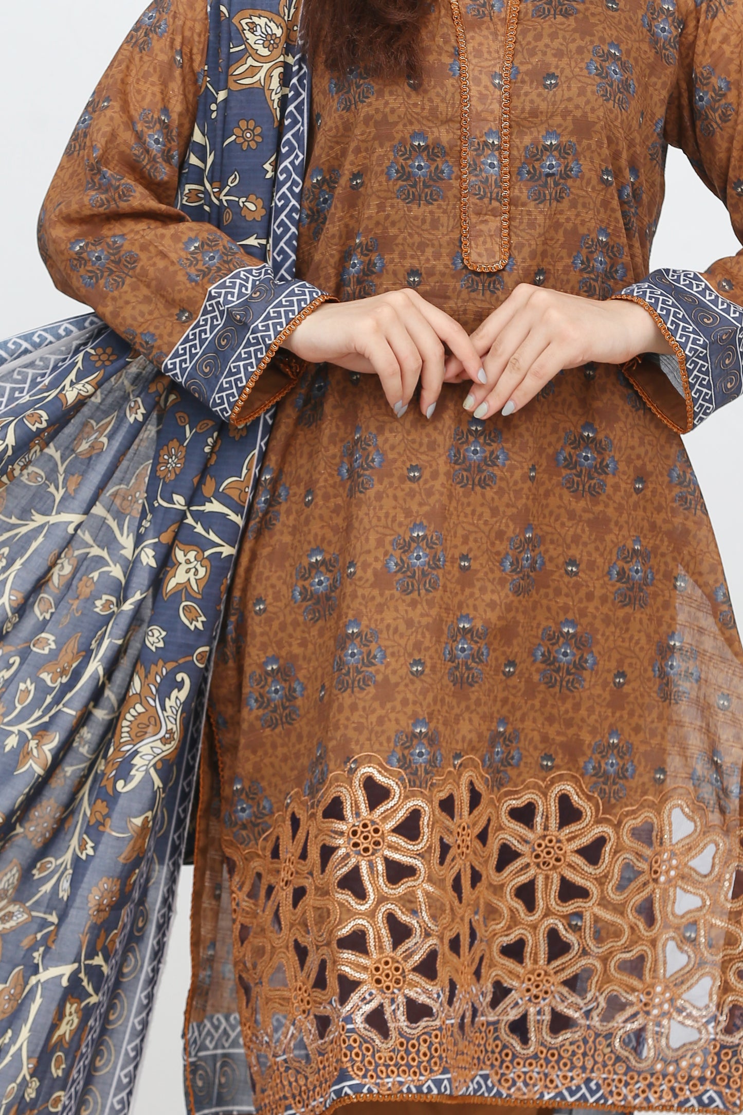 Phoolkari By Anaya Noor Printed Bana Dora Lawn 3PC