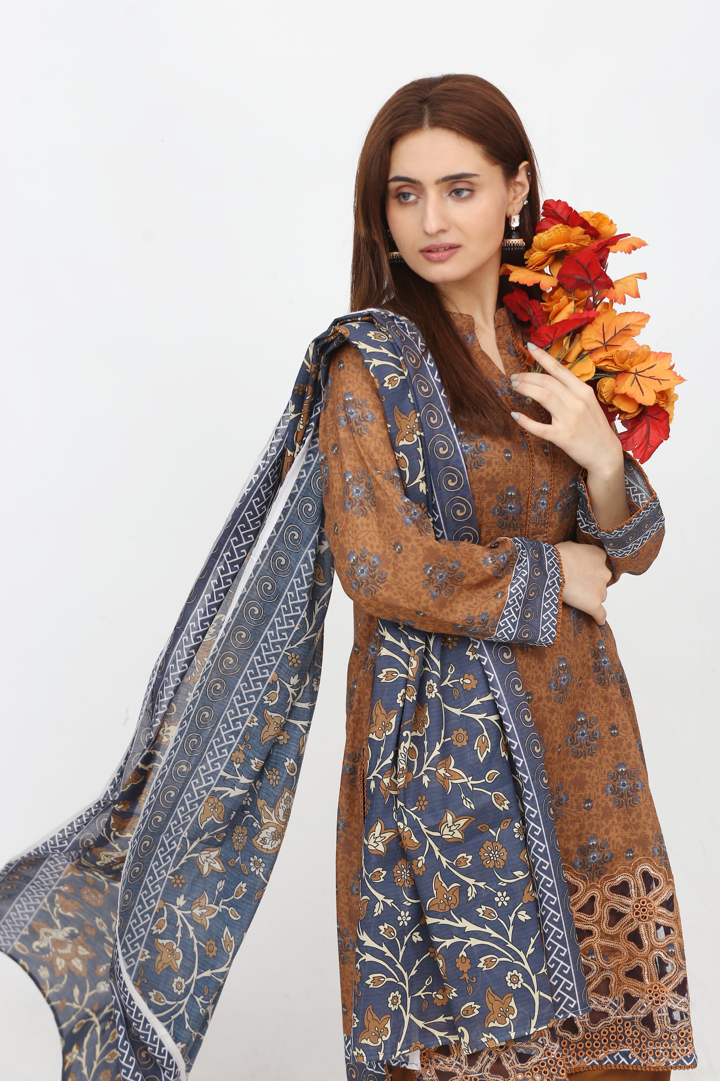 Phoolkari By Anaya Noor Printed Bana Dora Lawn 3PC