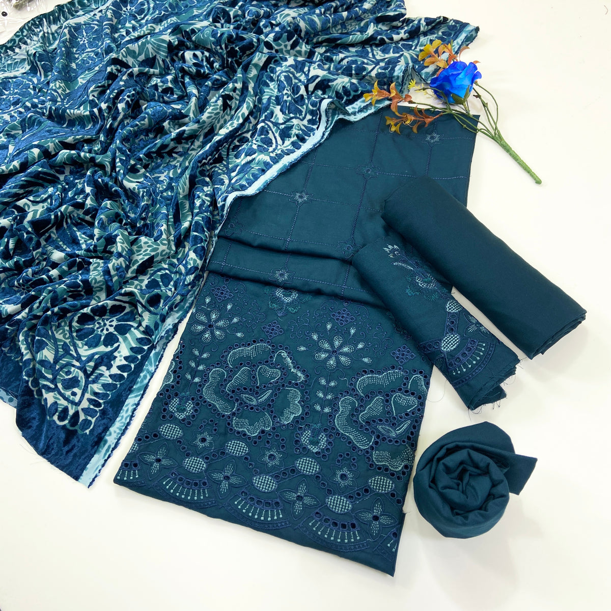 Marino By Anaya Noor Emb Marina With Plachi Dupatta 3PC
