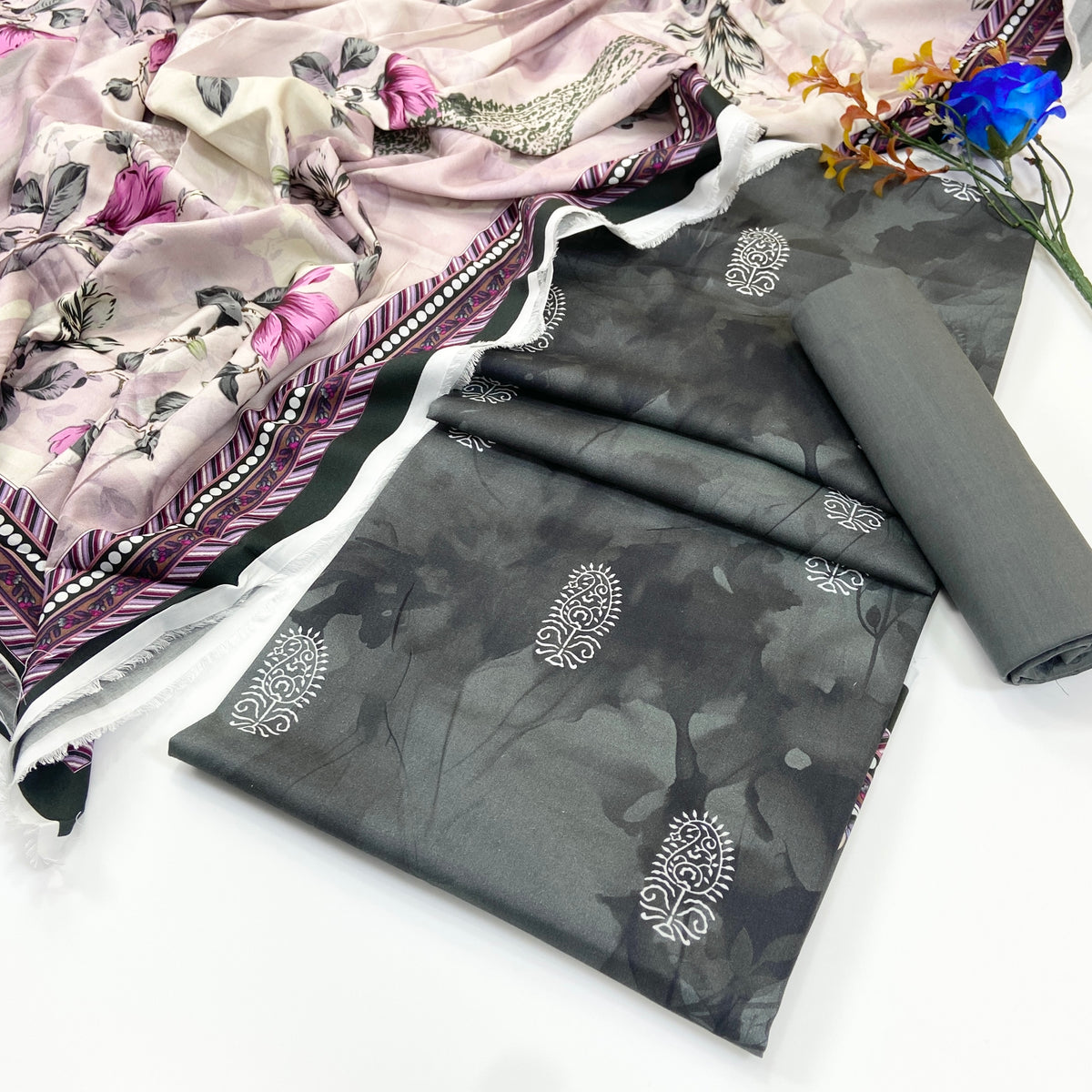 Raqs By Uneq Digital Printed Cotton Viscose 3PC