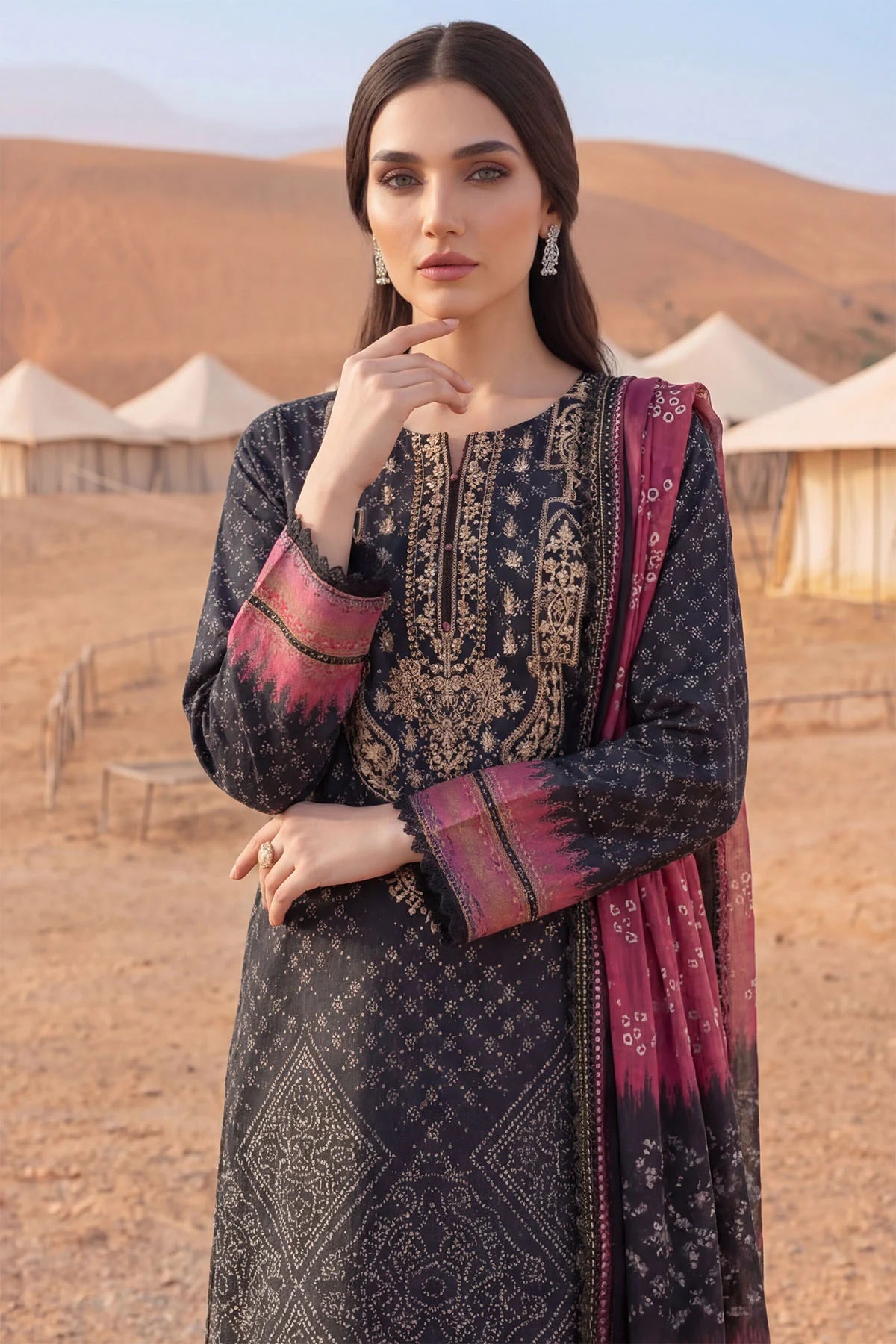 Chunri By Motifz Emb Lawn 3PC