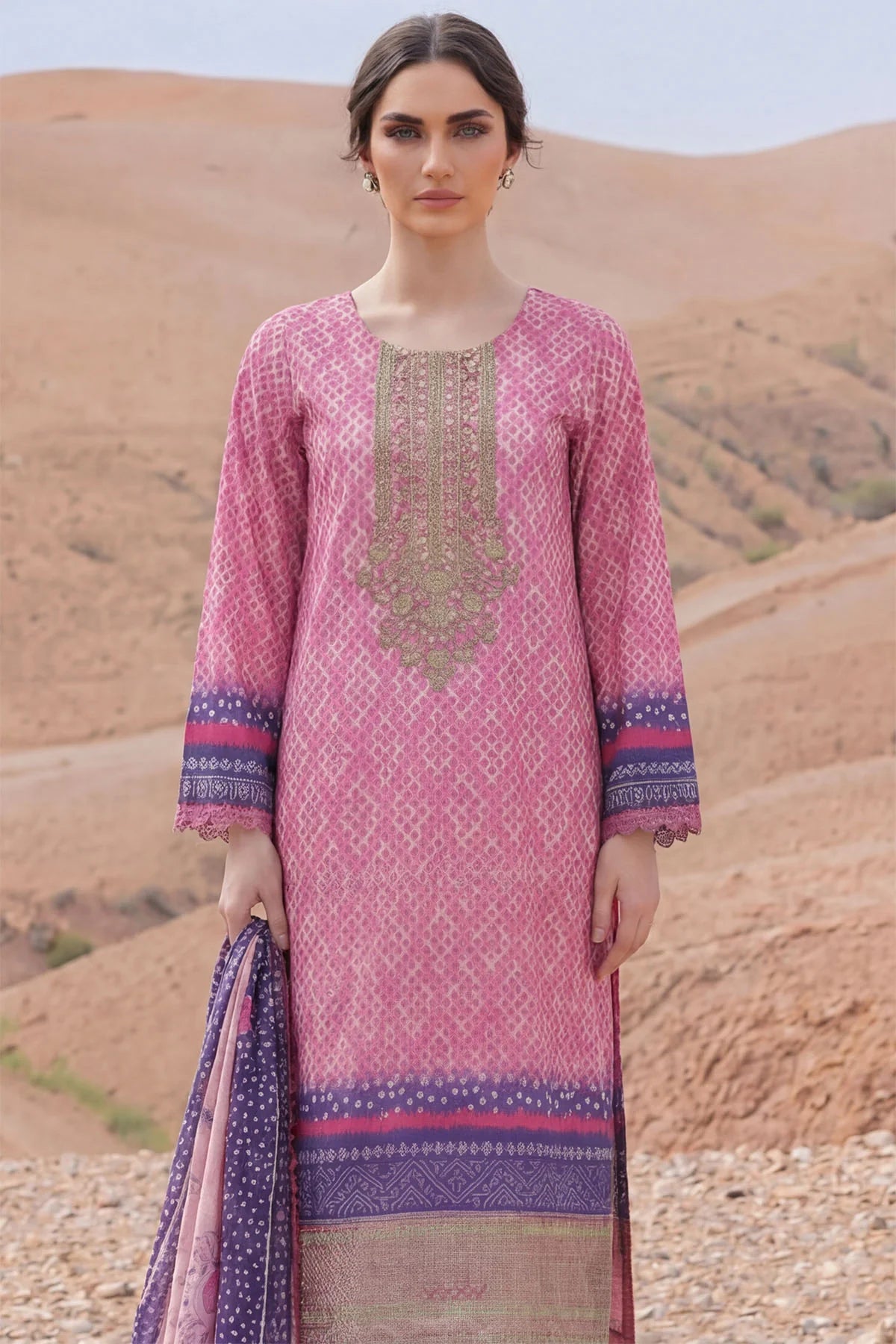 Chunri By Motifz Emb Lawn 3PC