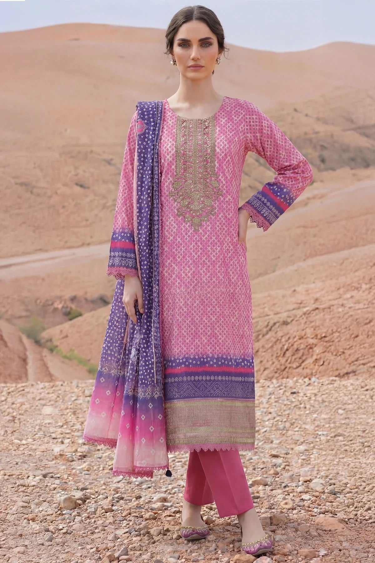 Chunri By Motifz Emb Lawn 3PC