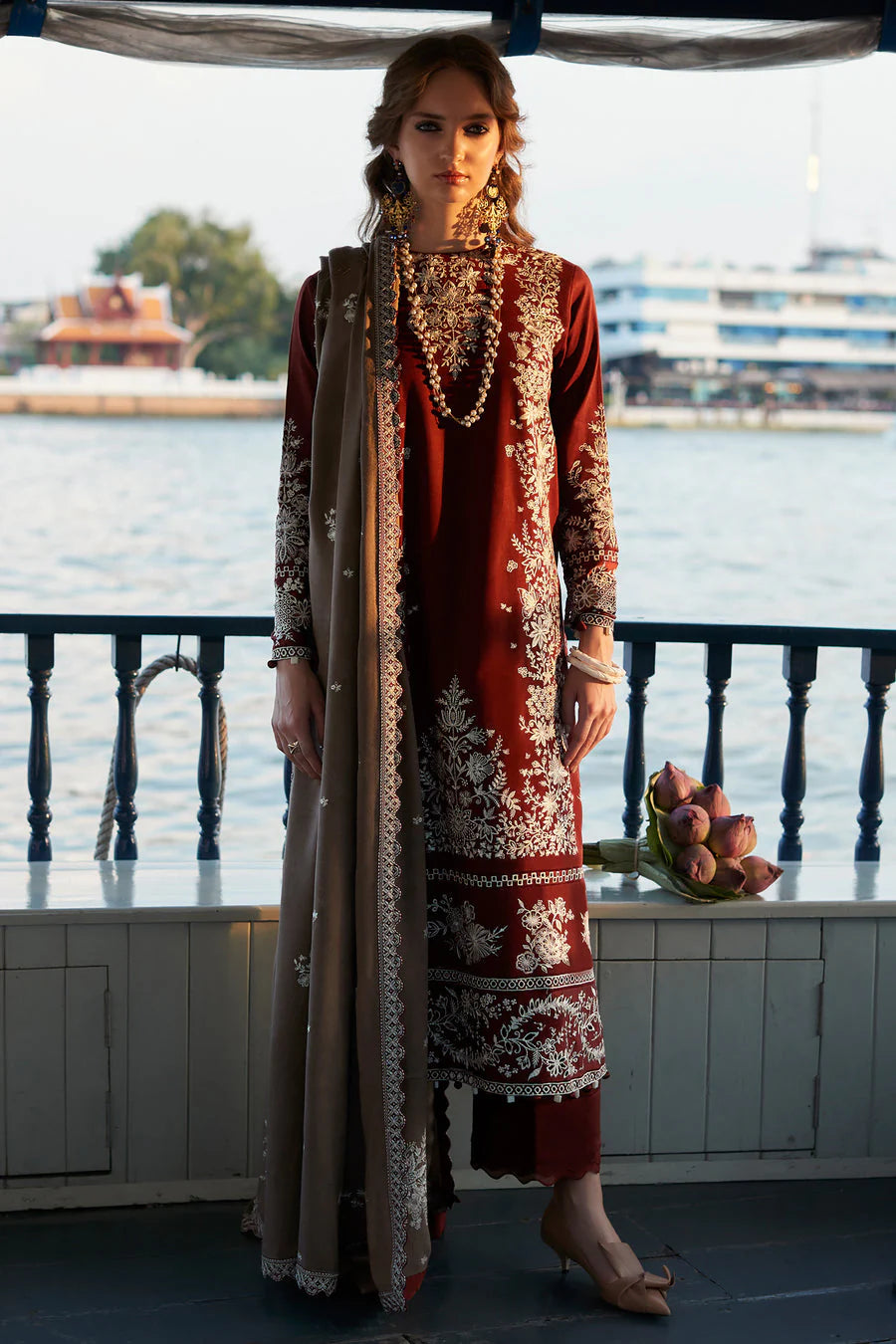 Zaha Luxury Khadija Shah Embroidered Lawn 3PC