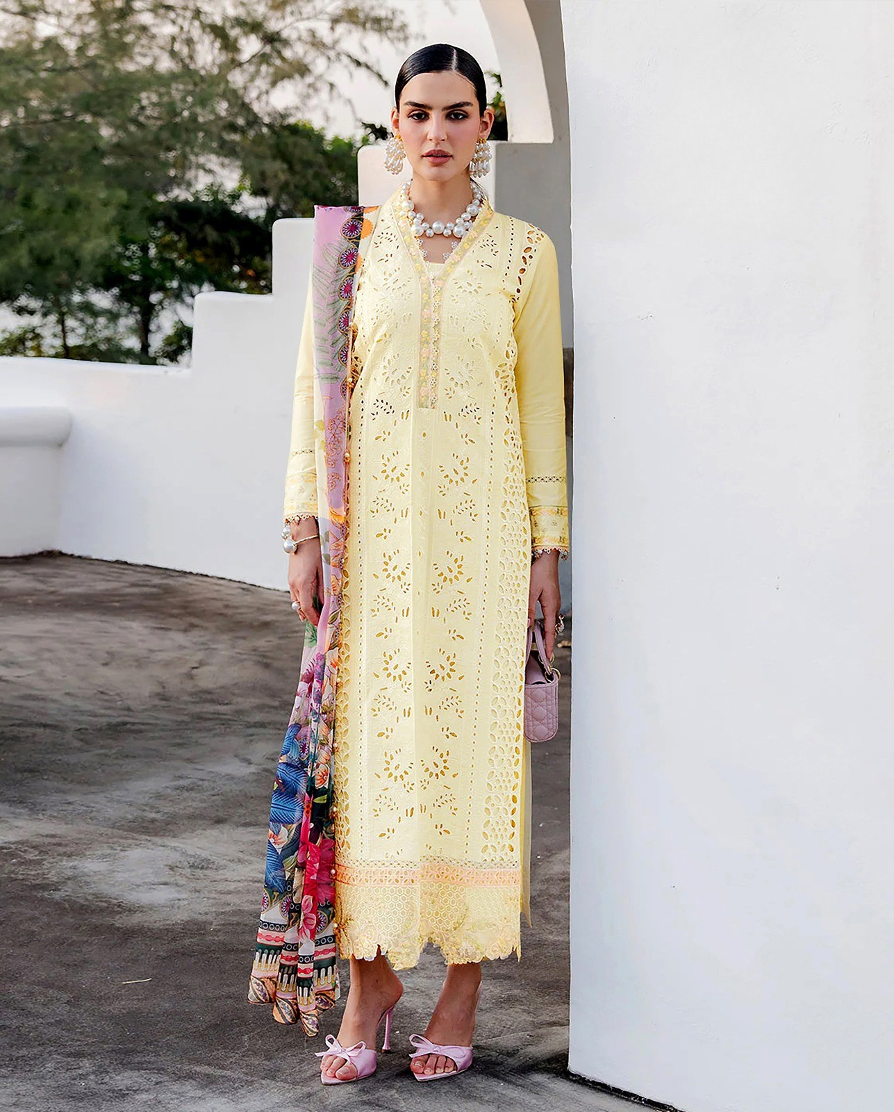Izel Plain Embroidered Lawn 3PC