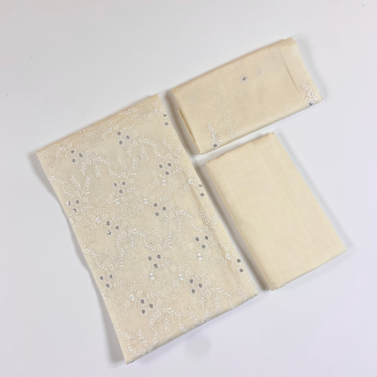 Bareeze Winter 2026 Fully Emb Rice Karandi 2PC