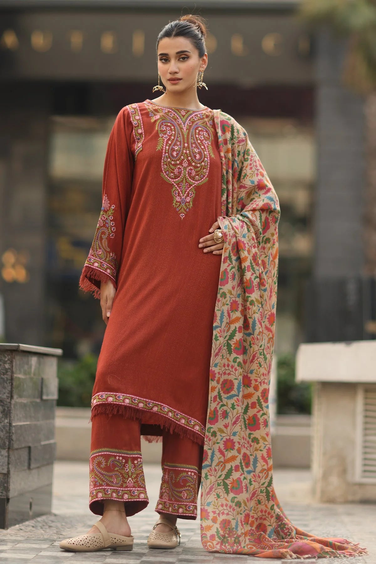 Charizma Plain Embroidered Lawn 3PC