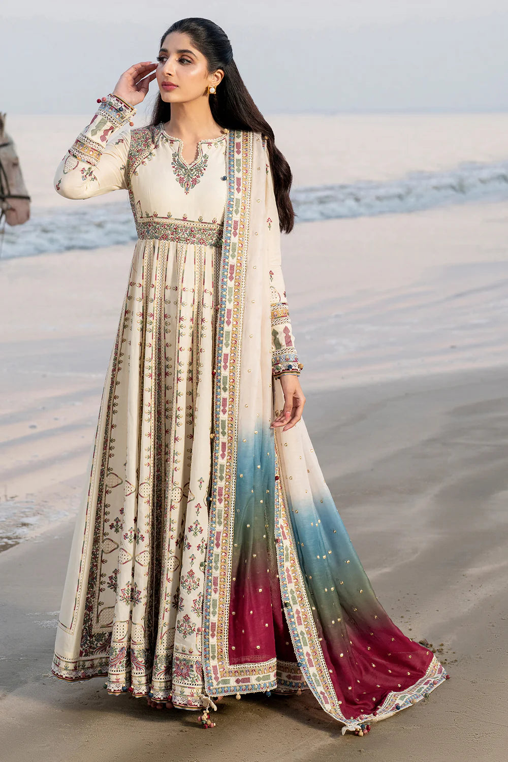 Jazmin Luxury Embroidered Lawn 3PC