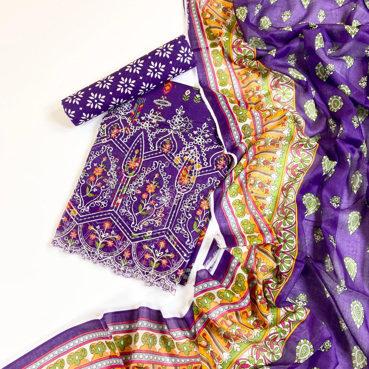 Mahira Essential Printed & Emb Laserkari Lawn 3PC