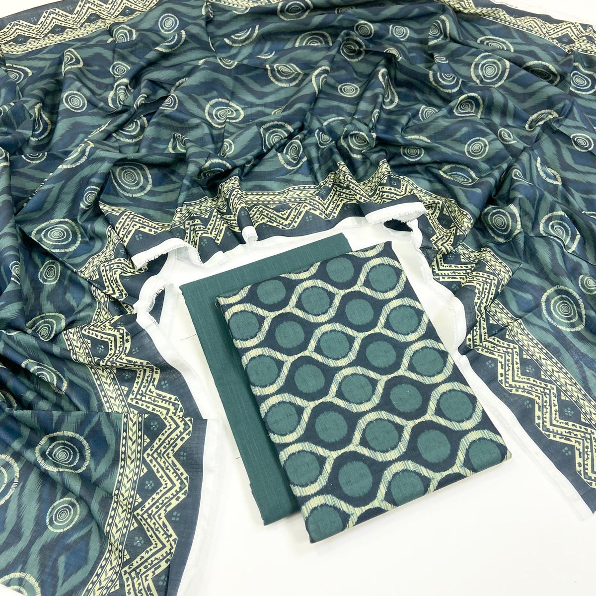Tawakkal DIgital Printed Khaddar 3PC