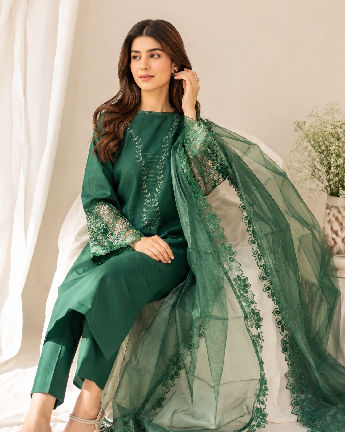 Izel Plain Embroidered Lawn 3PC