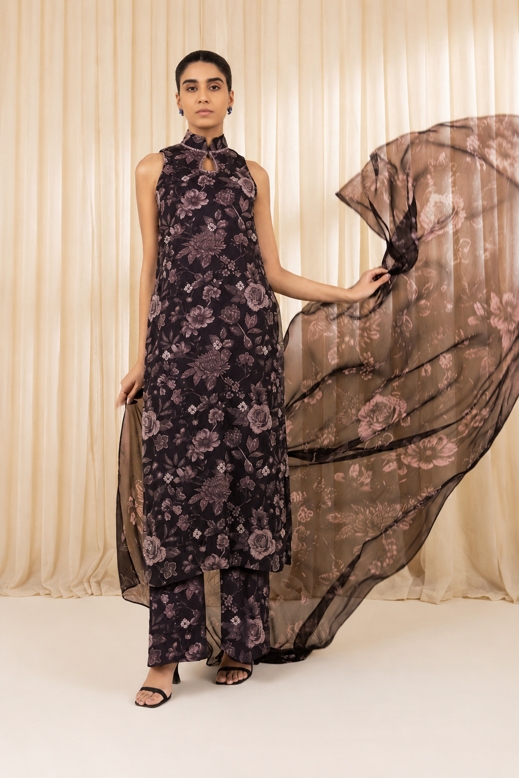 Sapphire Digital Printed Bana Dora Lawn 3PC