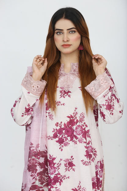 Baroque Embroidered With Patches Lawn 3PC