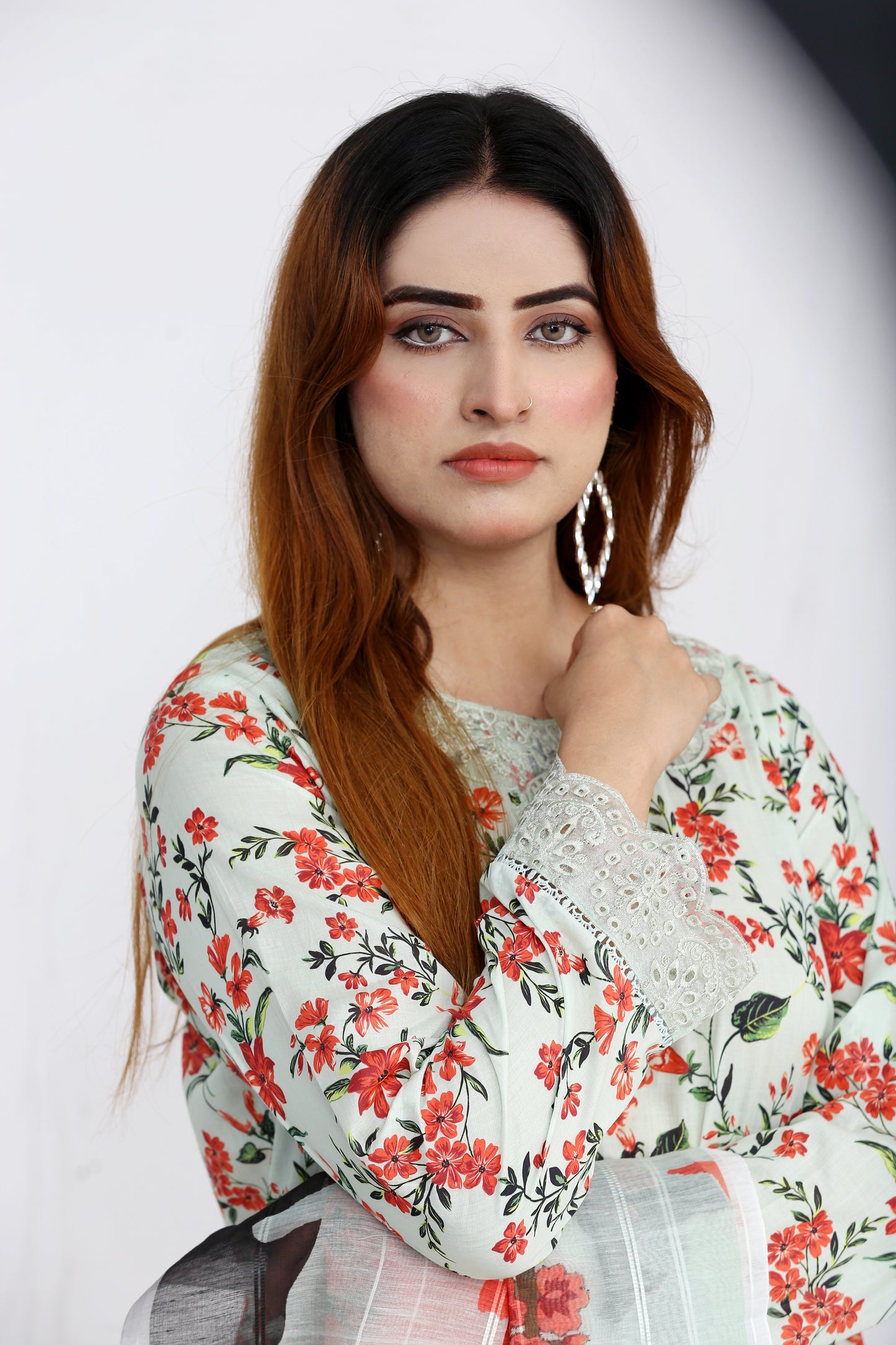 Baroque Embroidered With Patches Lawn 3PC