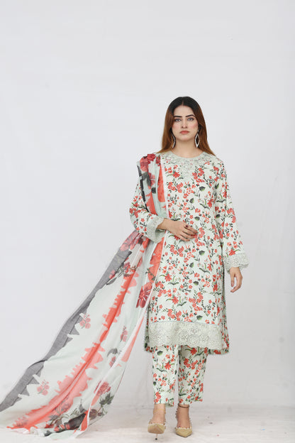 Baroque Embroidered With Patches Lawn 3PC