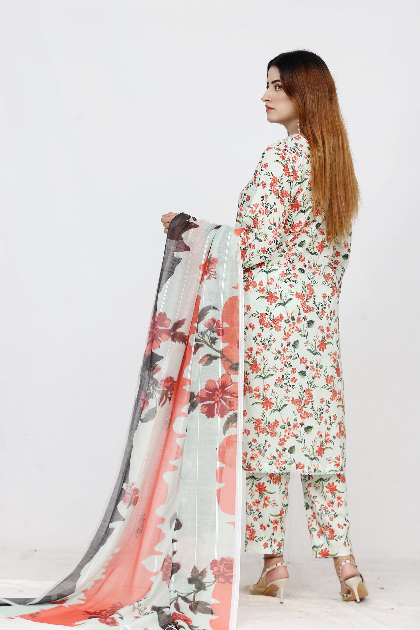 Baroque Embroidered With Patches Lawn 3PC