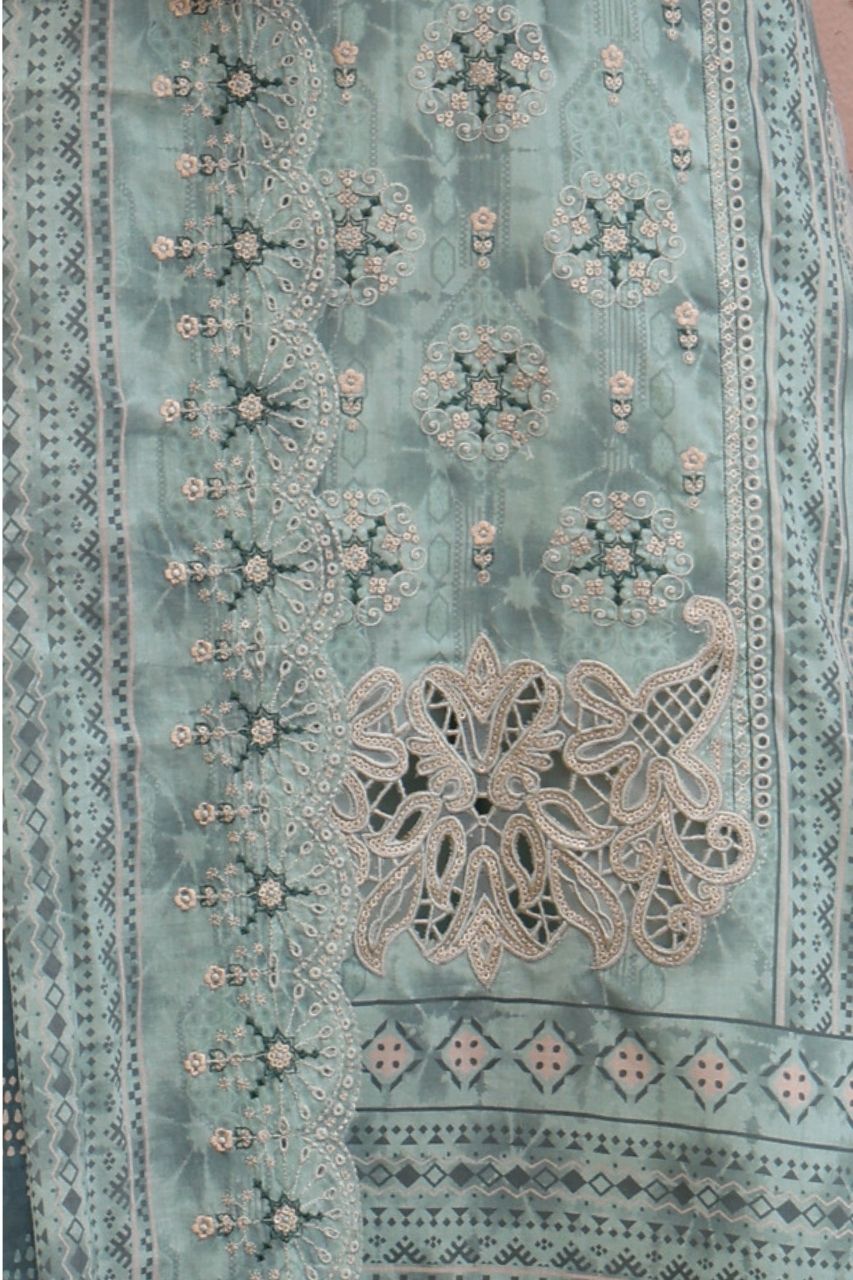 Almeerah Emb With Cutwork Dupatta Lawn 3PC