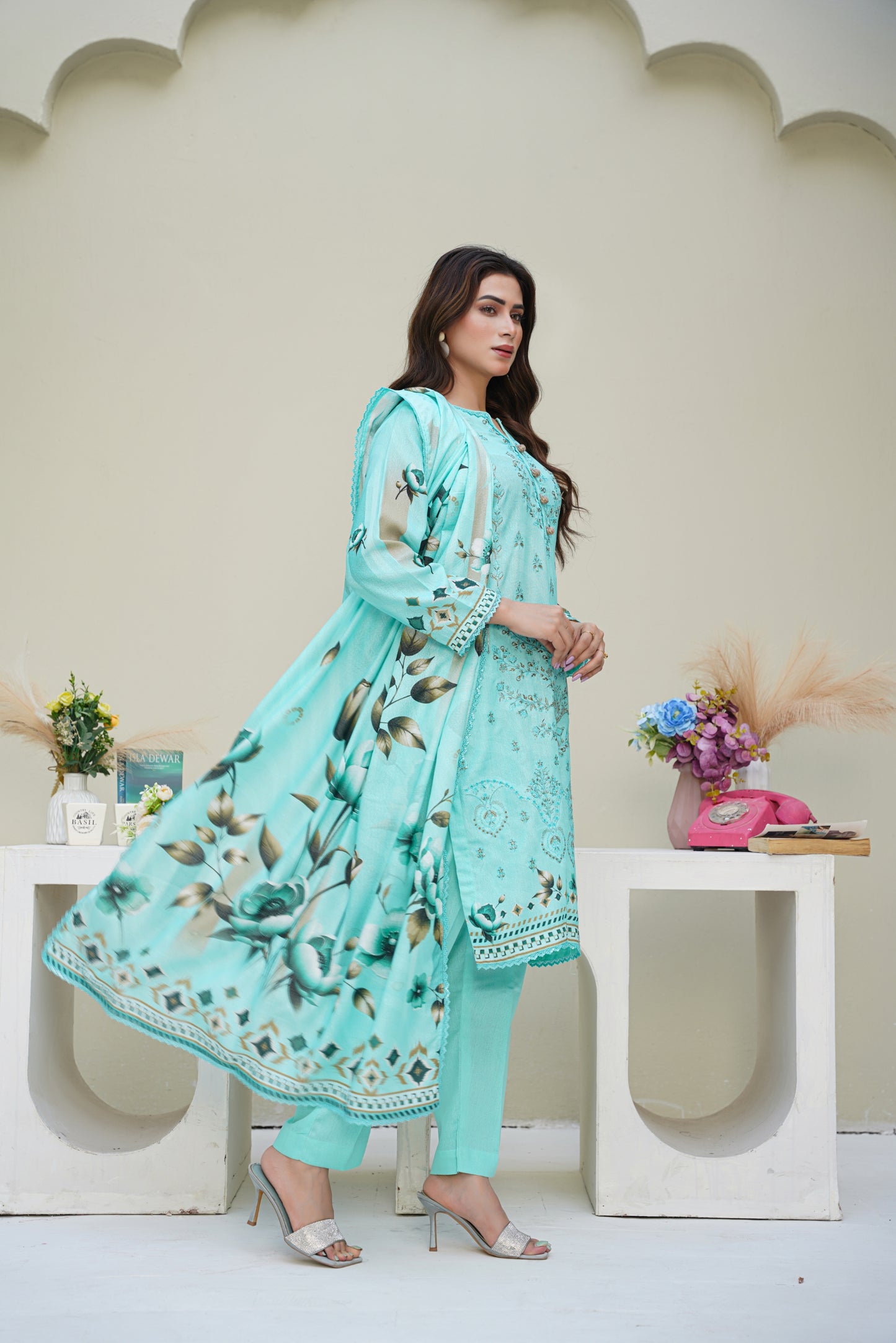 Cora By Anaya Noor Emb Karandi 3-PC
