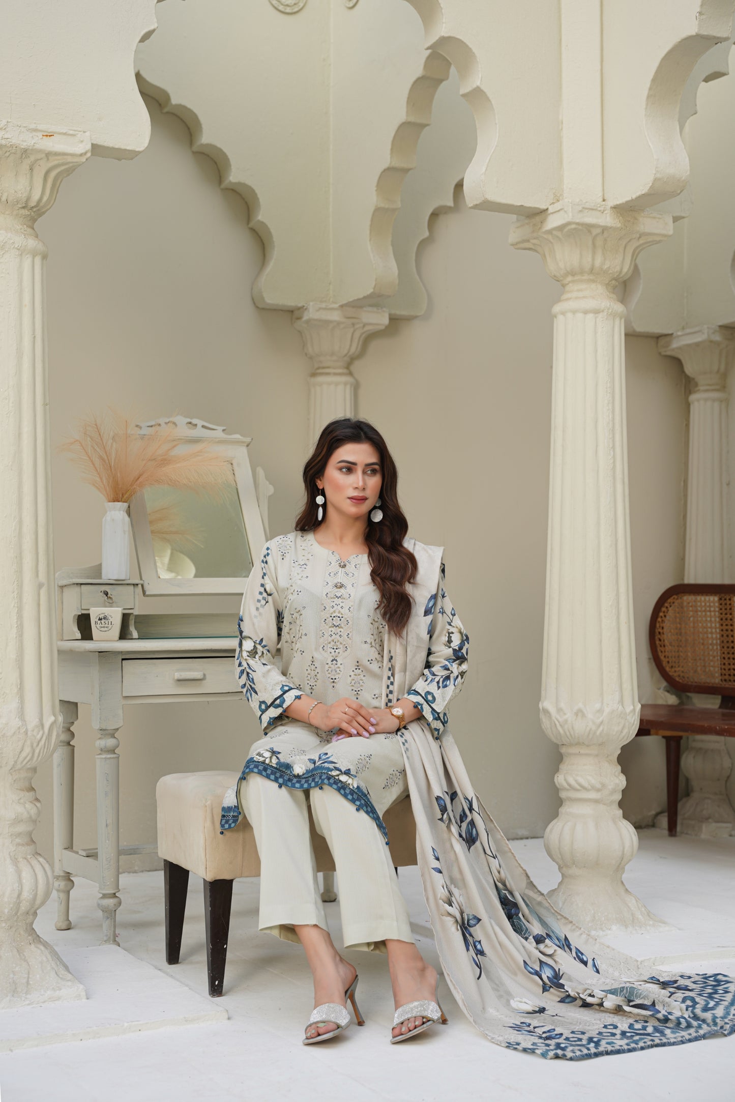 Cora By Anaya Noor Emb Karandi 3-PC