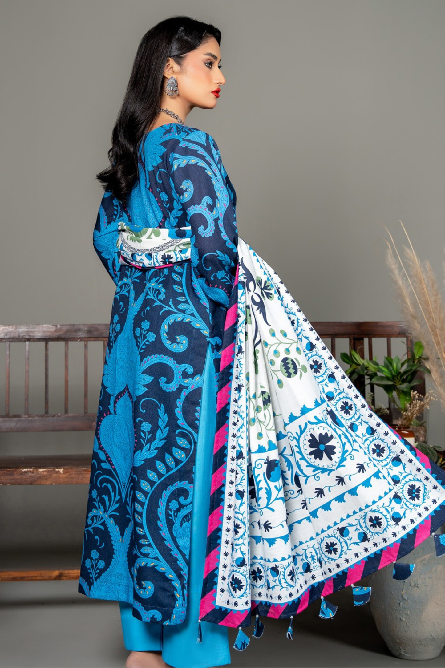 Abrish Exclusive Morroco Khaddar 3PC