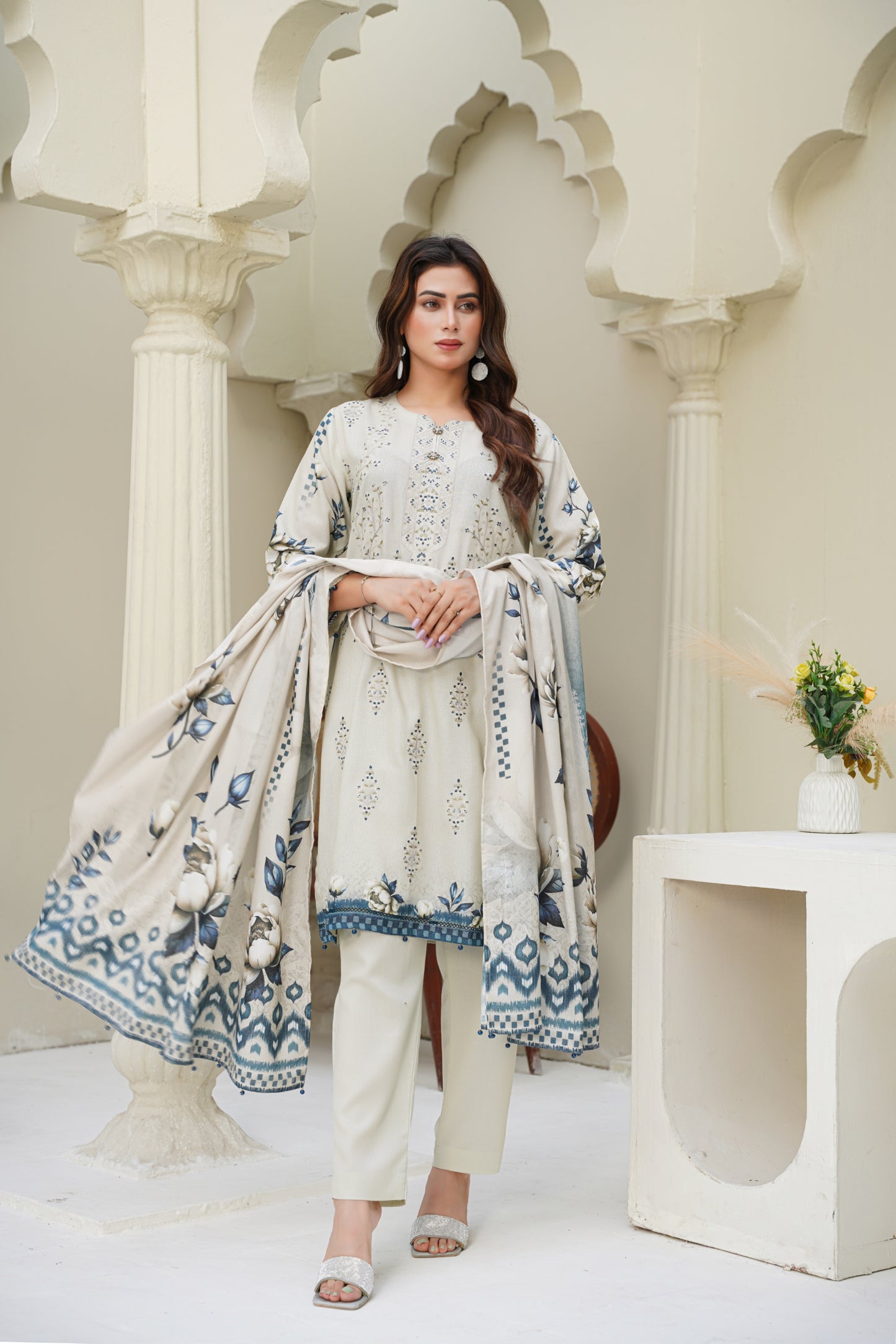 Cora By Anaya Noor Emb Karandi 3-PC