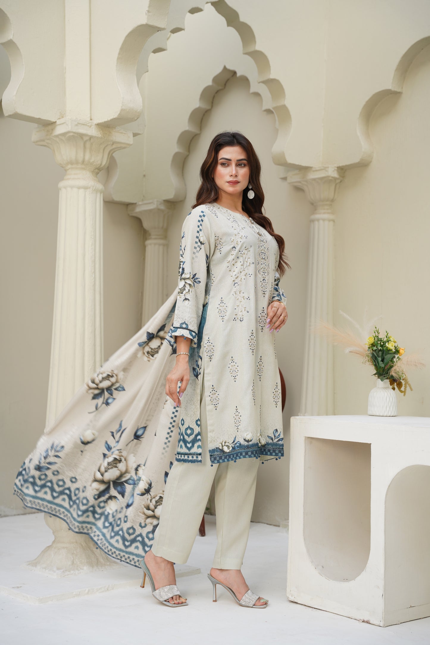 Cora By Anaya Noor Emb Karandi 3-PC