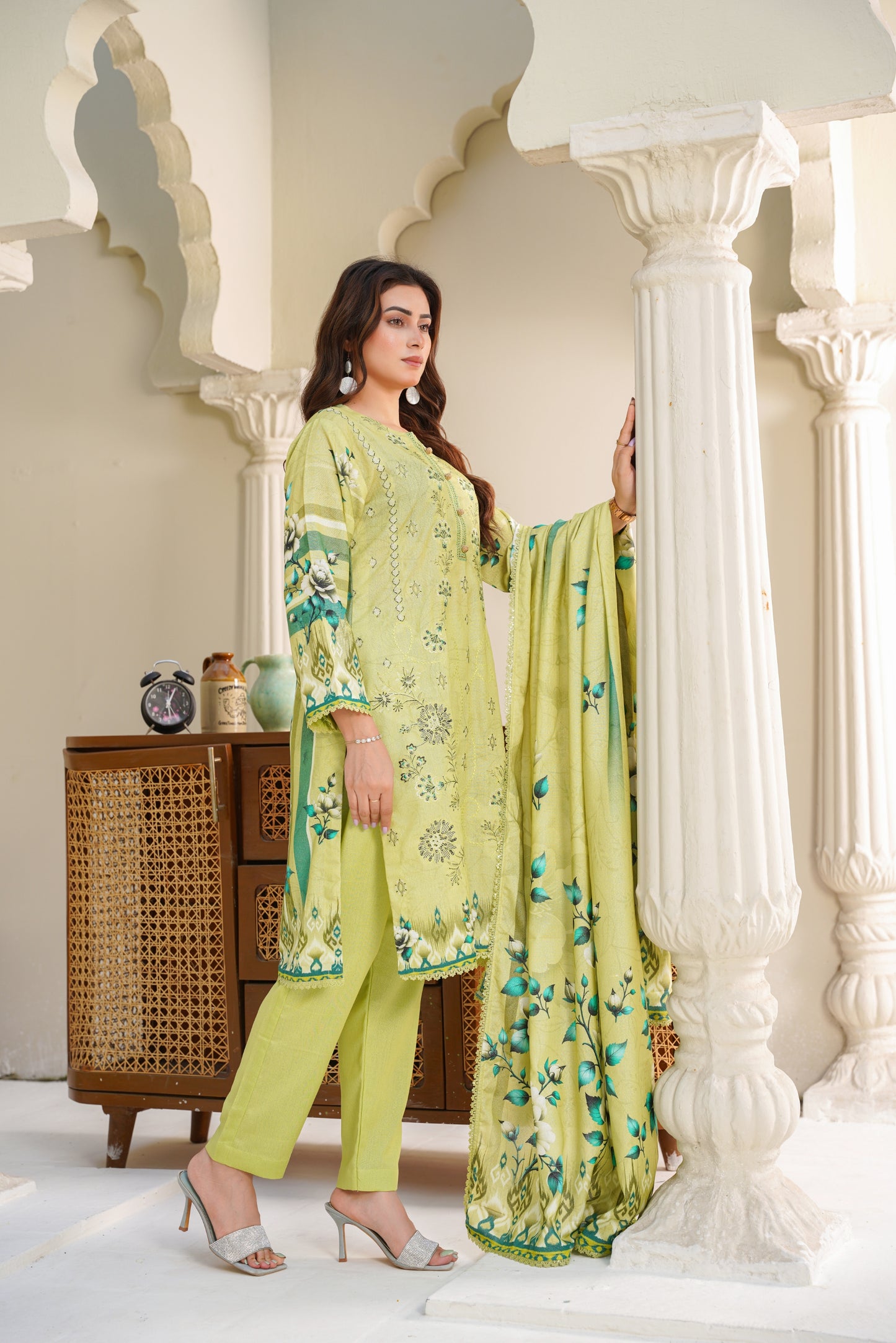 Cora By Anaya Noor Emb Karandi 3-PC
