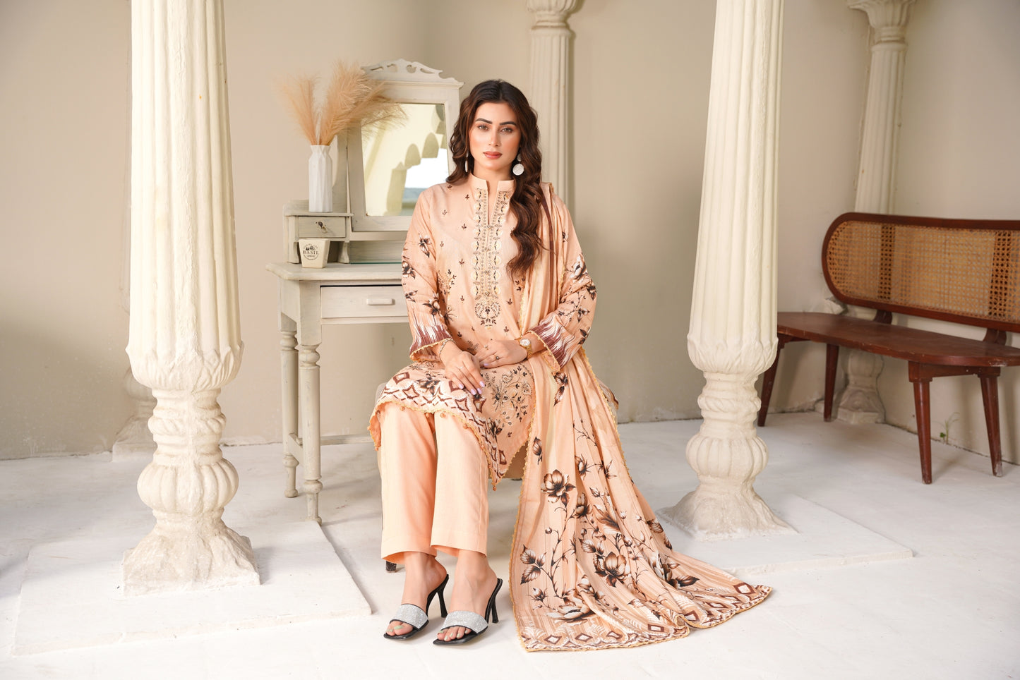 Cora By Anaya Noor Emb Karandi 3-PC