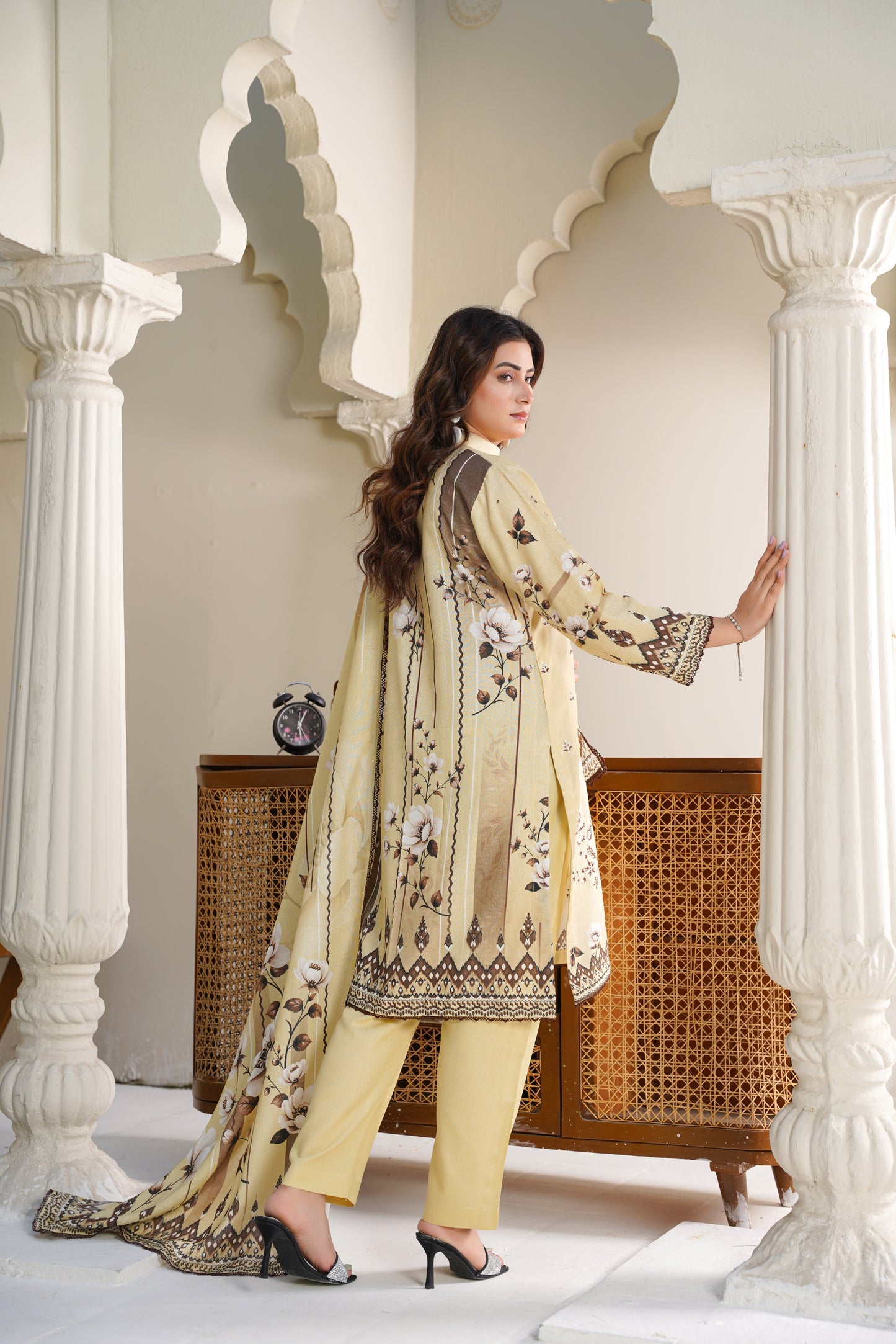 Cora By Anaya Noor Emb Karandi 3-PC