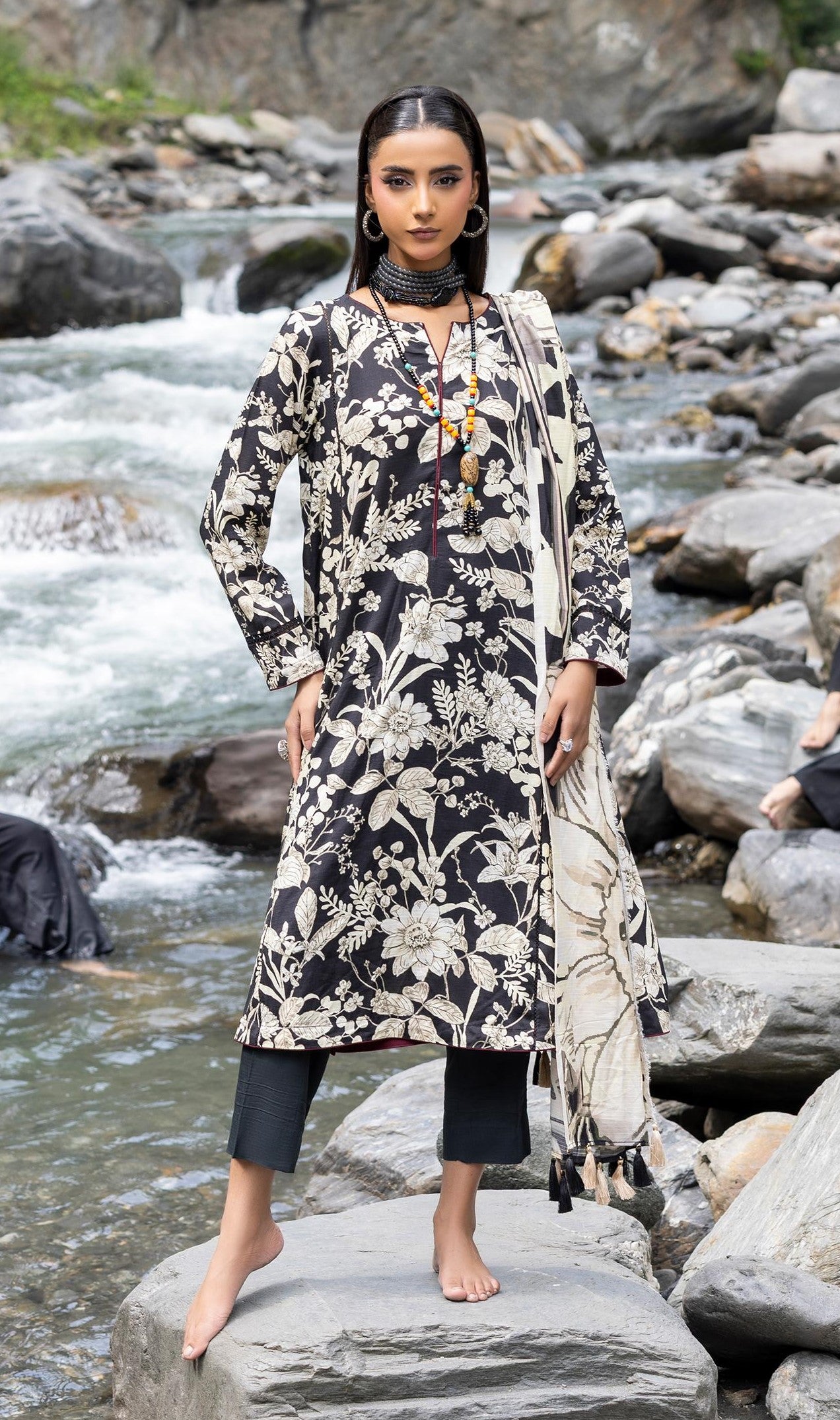 Rang-E-Gul By Paltar Printed Viscose 3PC