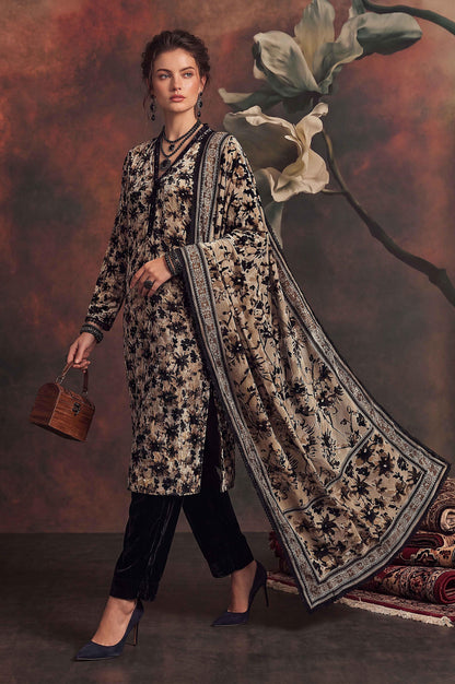 Victoria By Omre Luxury Embroidered Velvet'26