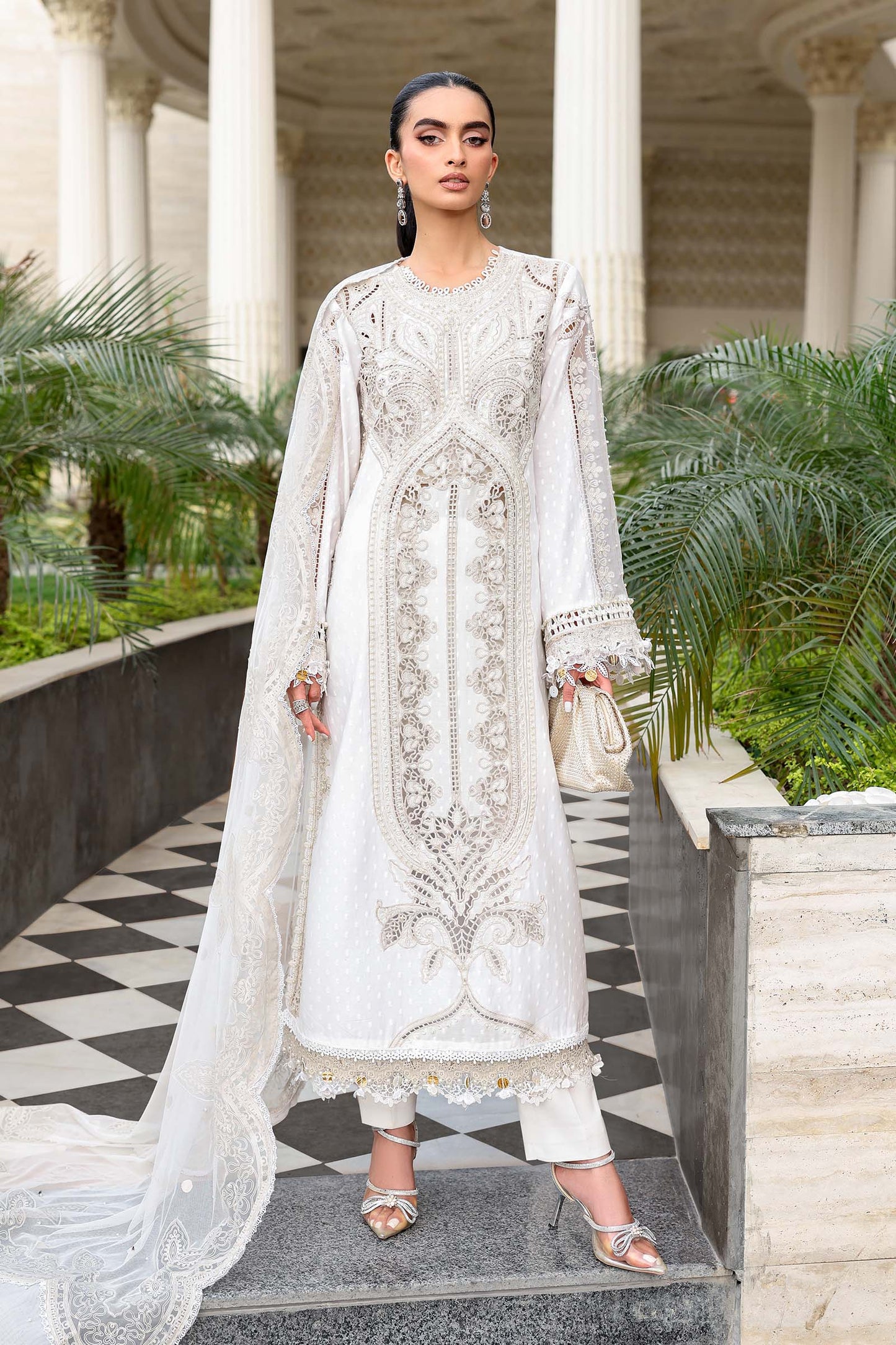 Maria B Luxury Embroidered Lawn 3PC