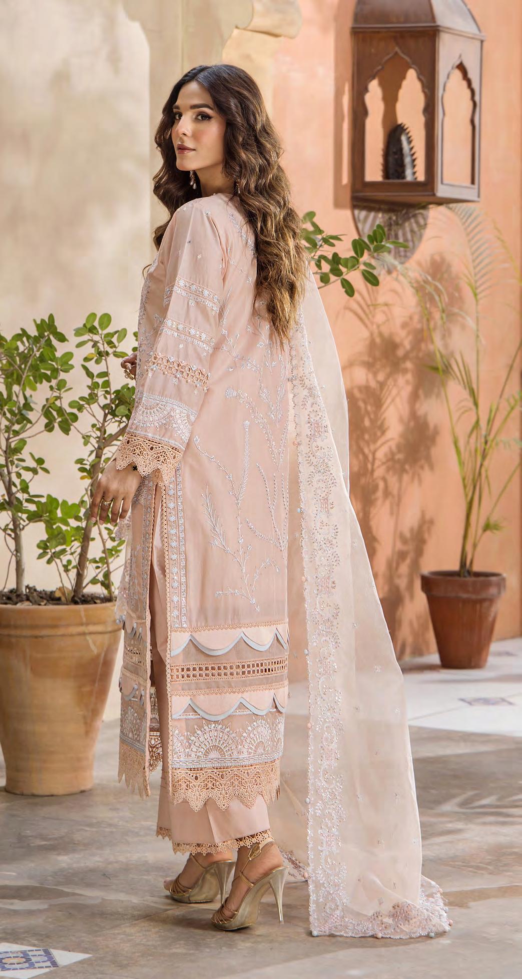Eshaisha Luxury Lawn 3-PC