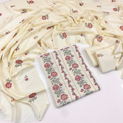Bareeze Embroidered Karandi 3PC