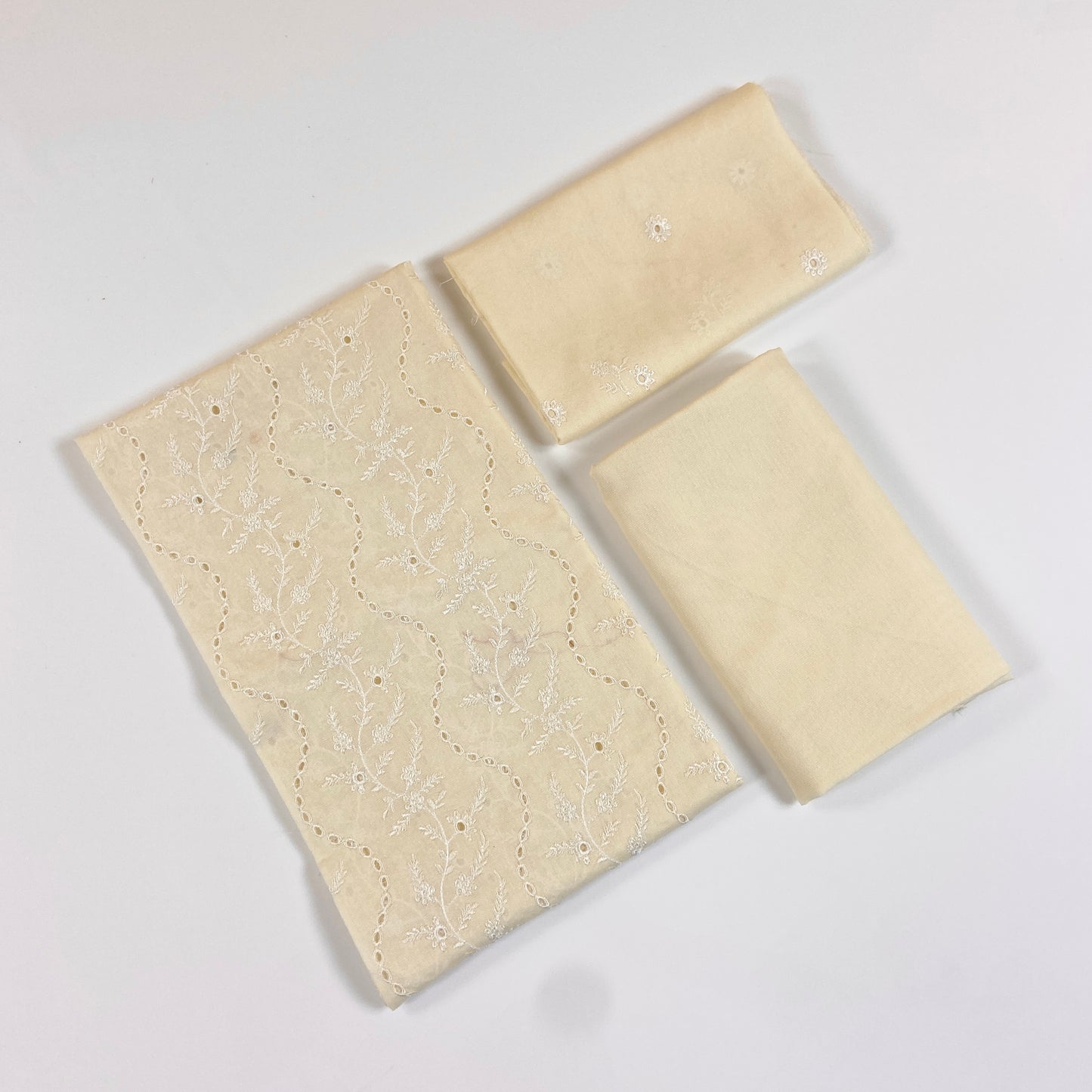 Bareeze Winter 2026 Fully Emb Rice Karandi 2PC